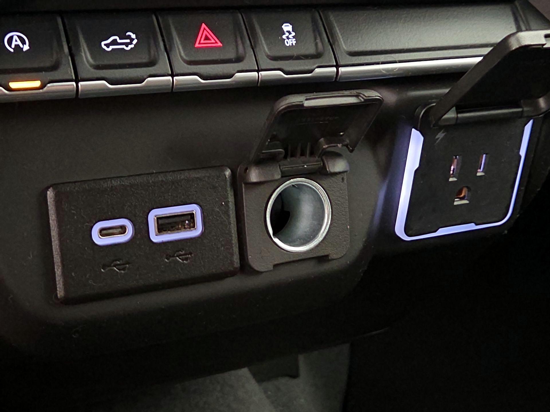 Thumbnail: 2022 Chevrolet Silverado 1500 - 18