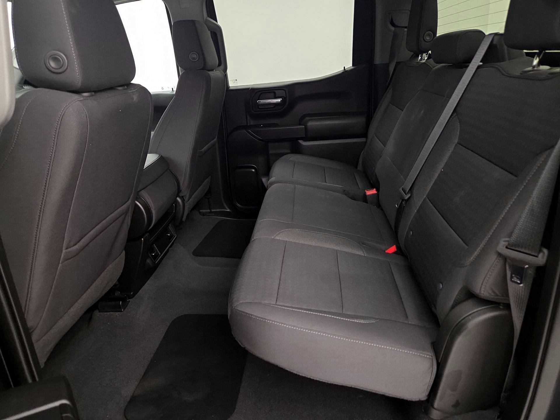 Thumbnail: 2022 Chevrolet Silverado 1500 - 19