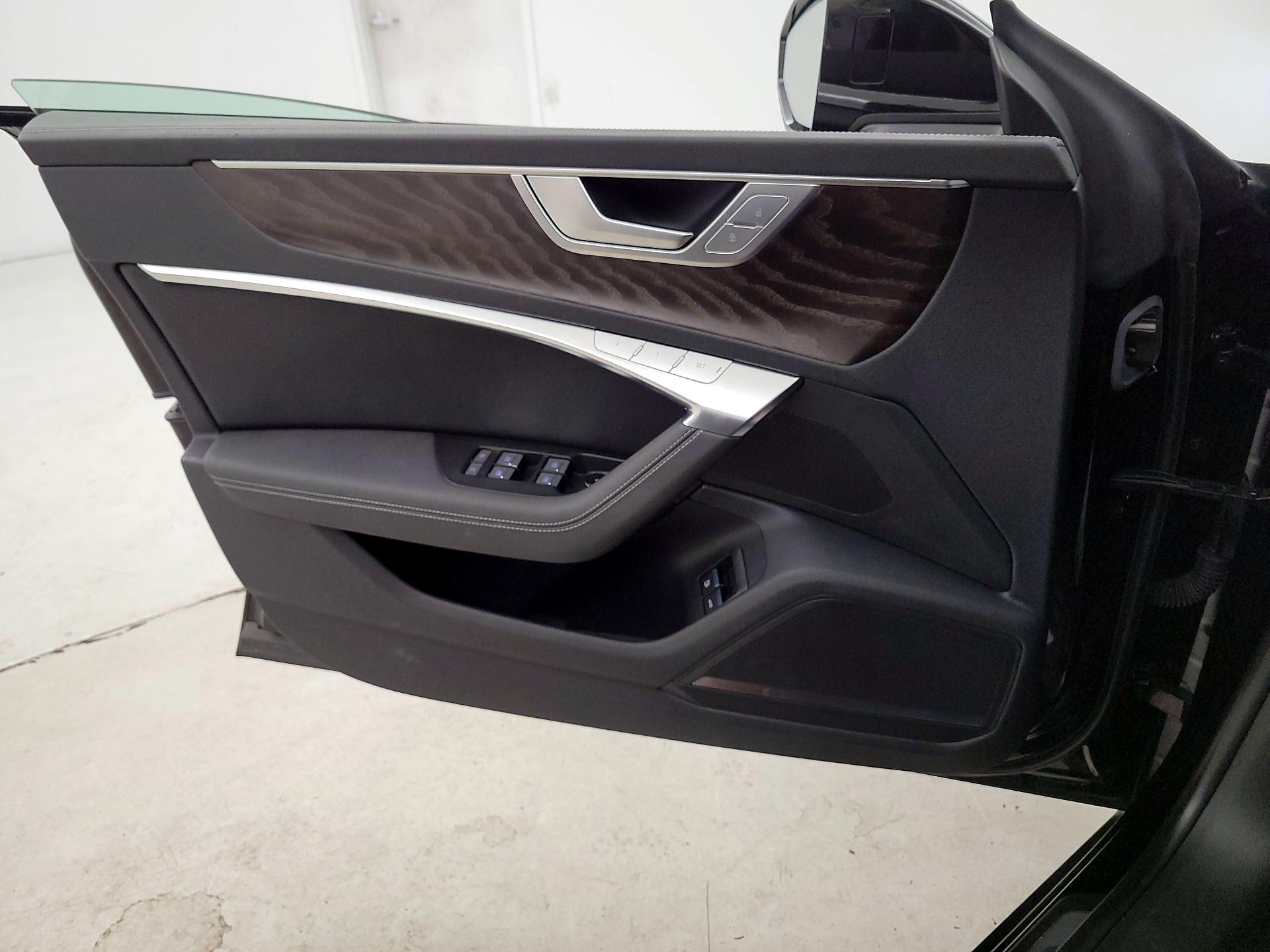 Thumbnail: 2021 Audi A7 - 12