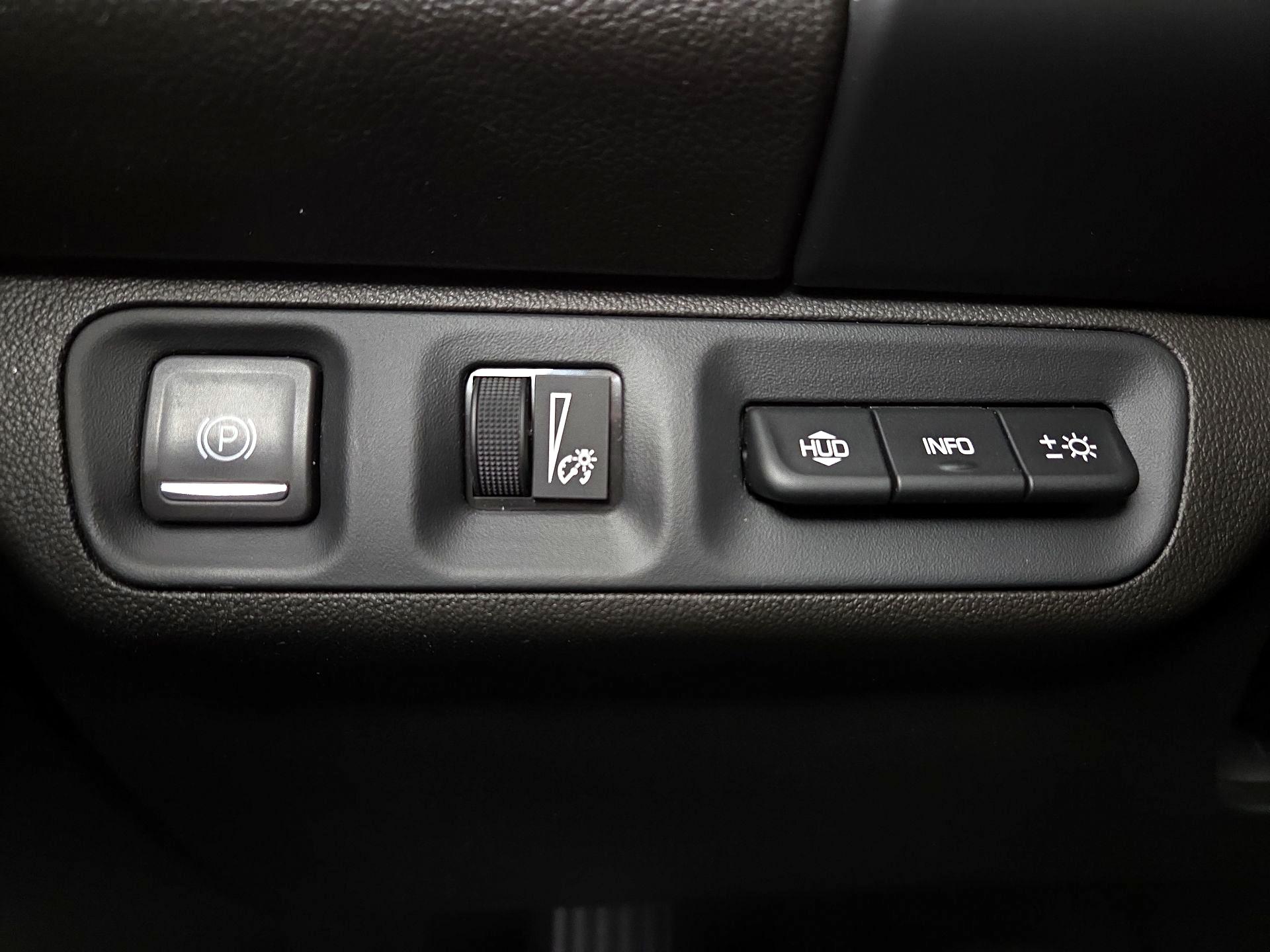 Thumbnail: 2023 GMC Acadia - 13