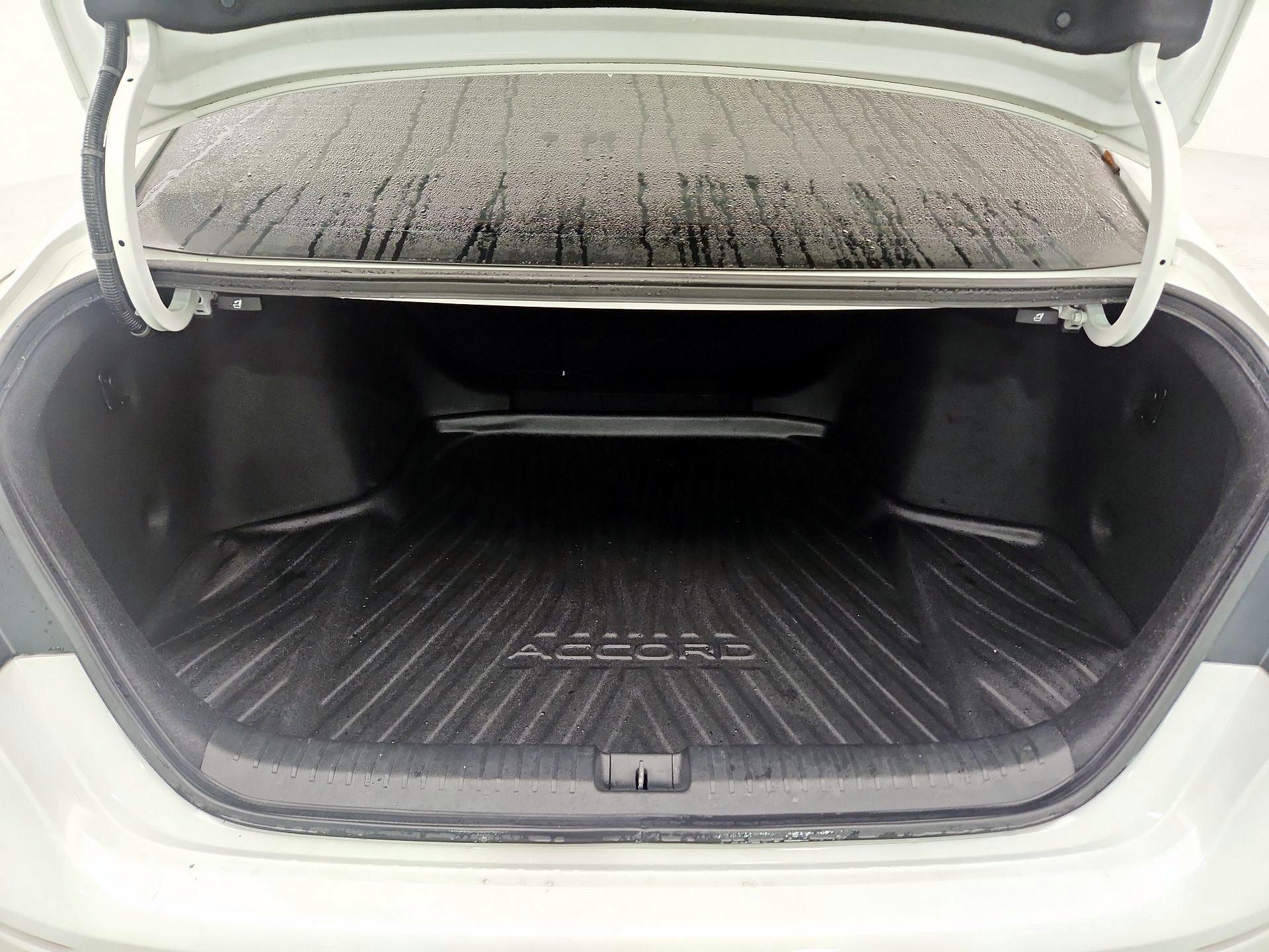 Thumbnail: 2024 Honda Accord - 18