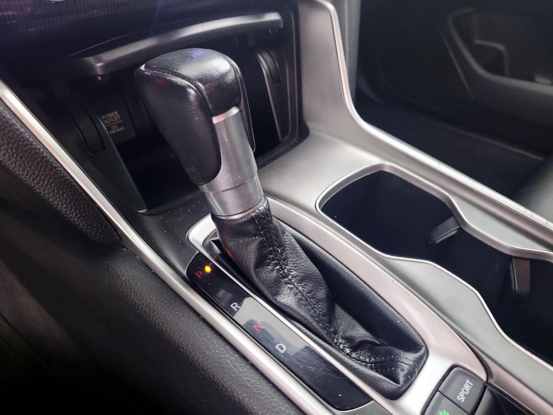 Thumbnail: 2020 Honda Accord - 17