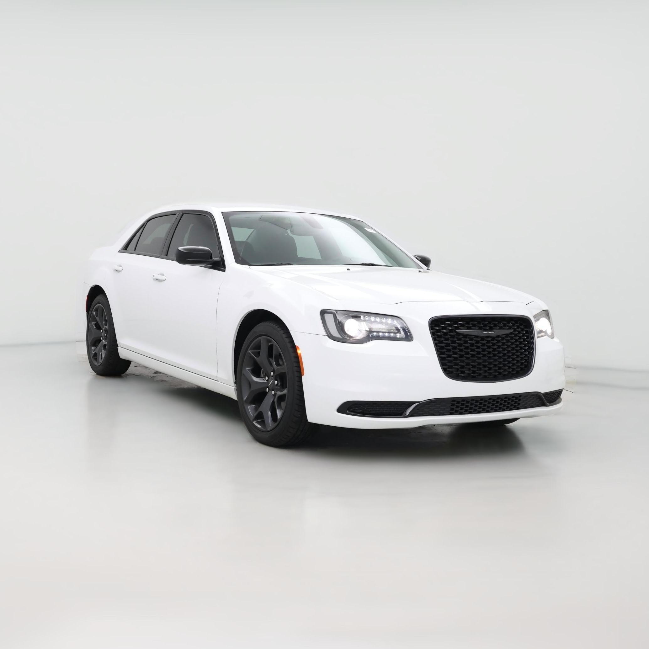 Thumbnail: 2023 Chrysler 300 - 1