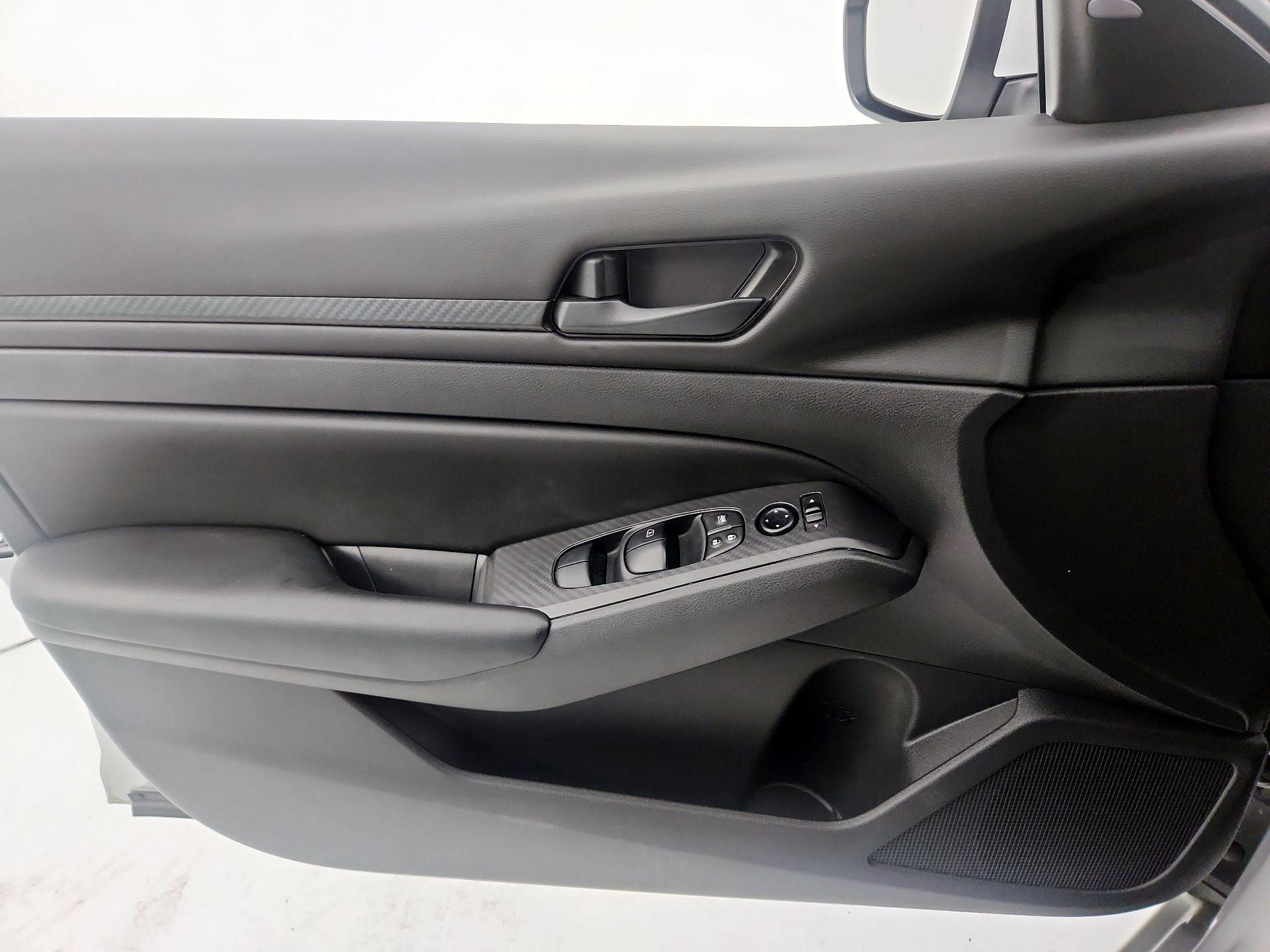 Thumbnail: 2023 Nissan Altima - 12