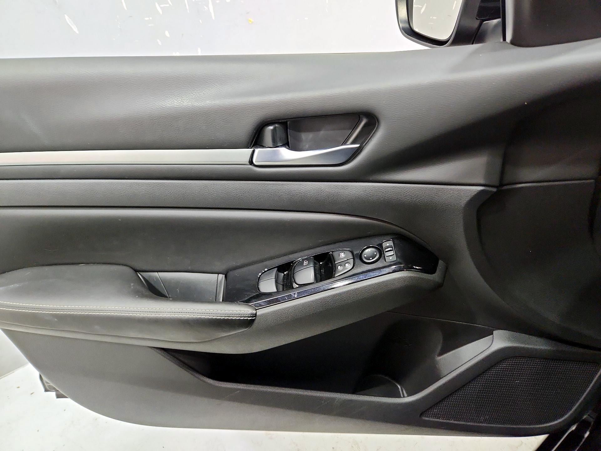 Thumbnail: 2023 Nissan Altima - 12