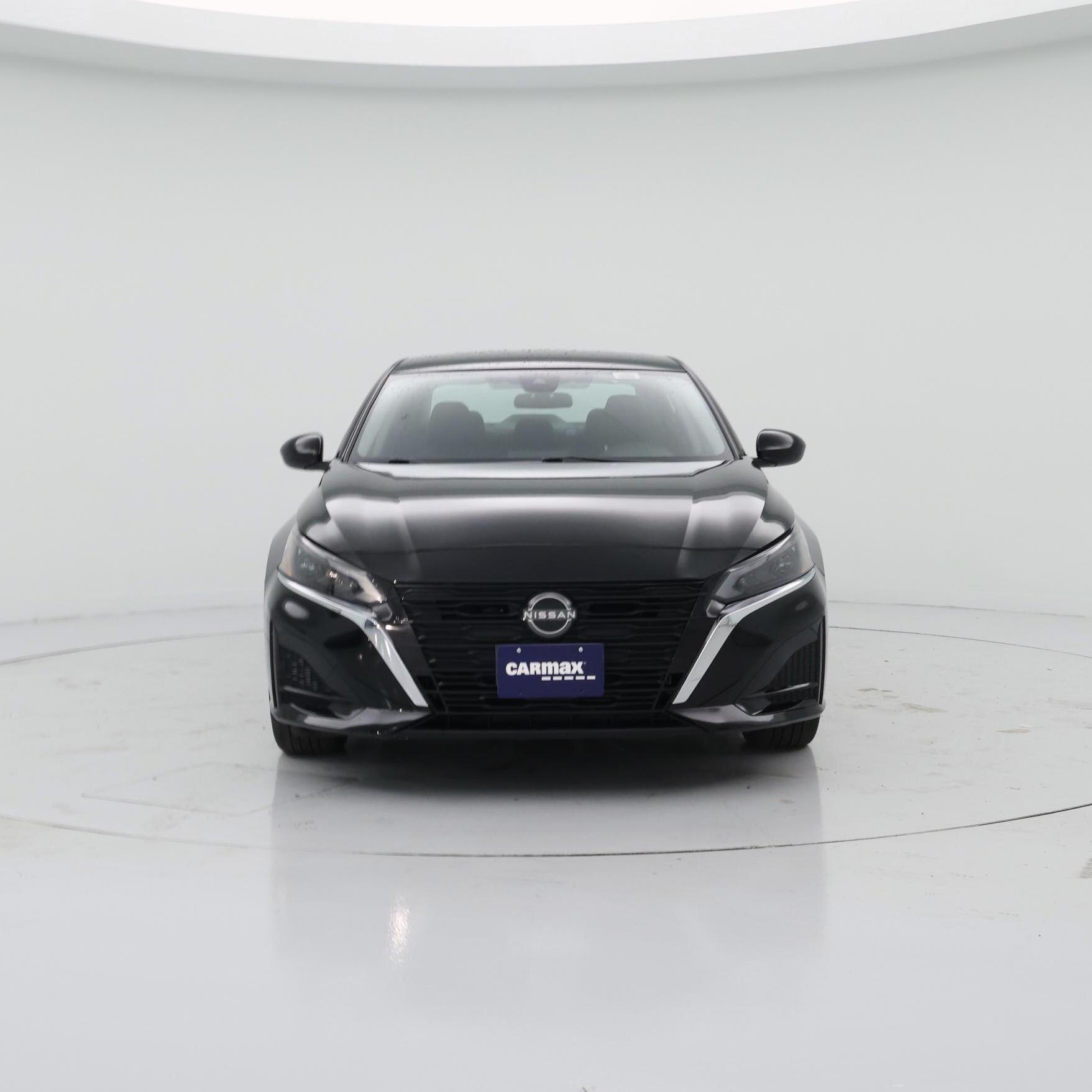 Thumbnail: 2023 Nissan Altima - 5