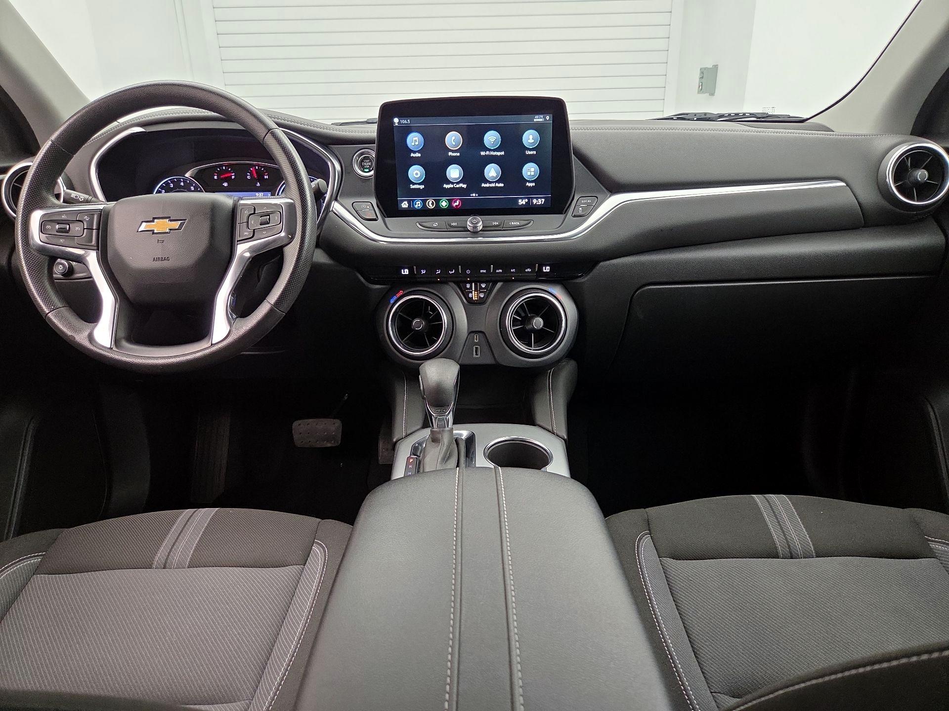 Thumbnail: 2023 Chevrolet Blazer - 9