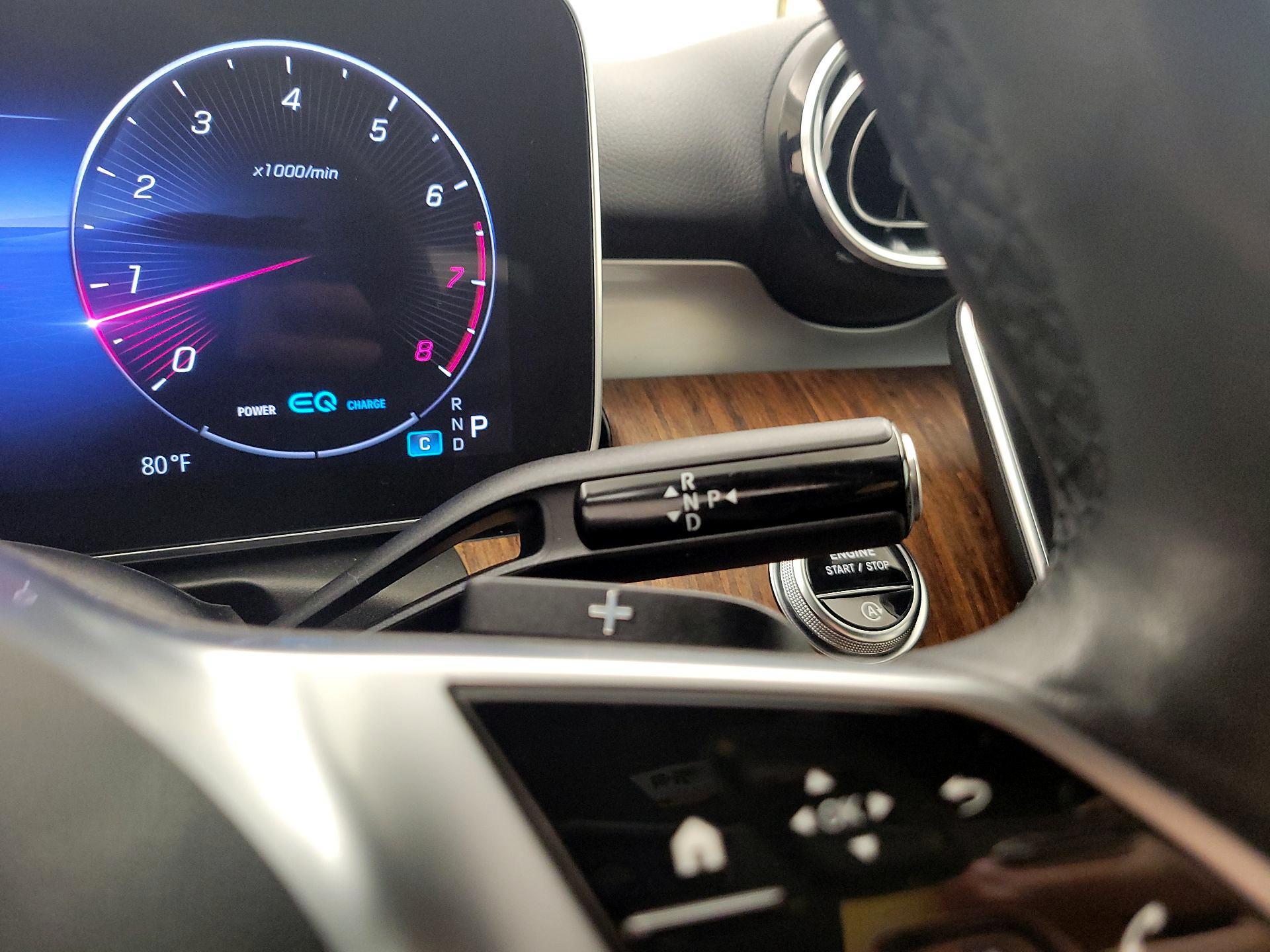 Thumbnail: 2022 Mercedes-Benz C-Class - 17