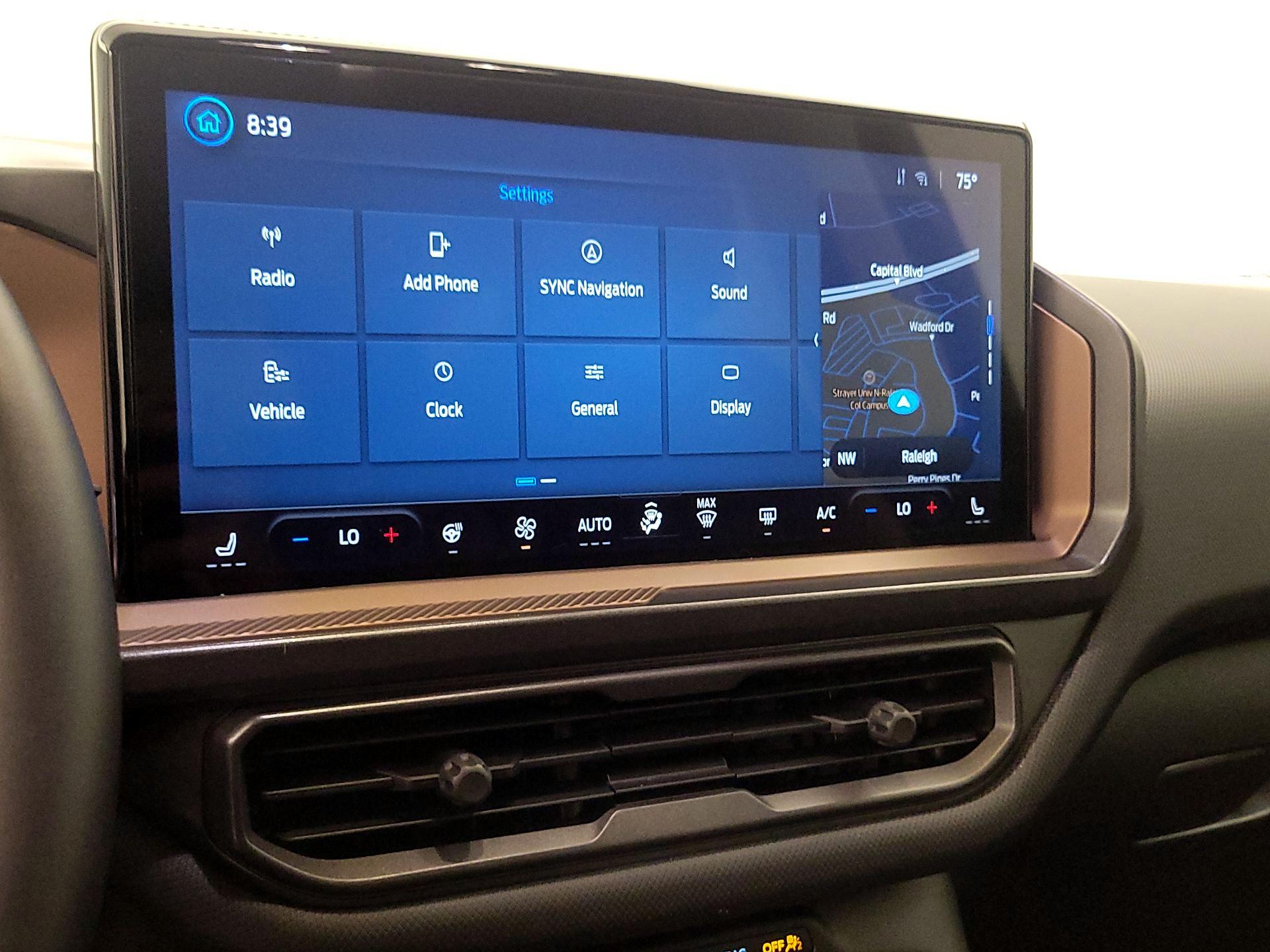 Thumbnail: 2025 Ford Bronco Sport - 15