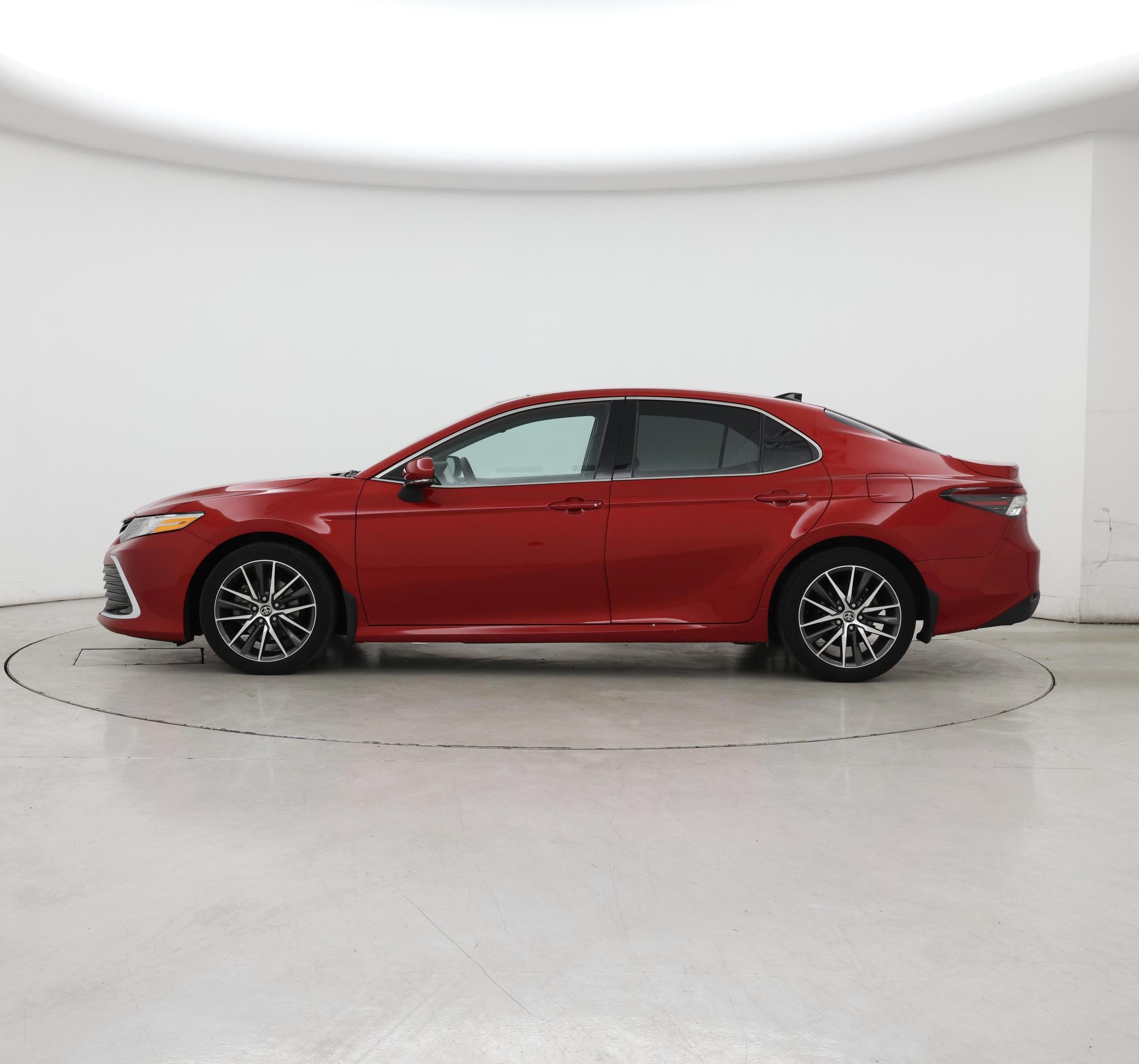 Thumbnail: 2023 Toyota Camry - 3