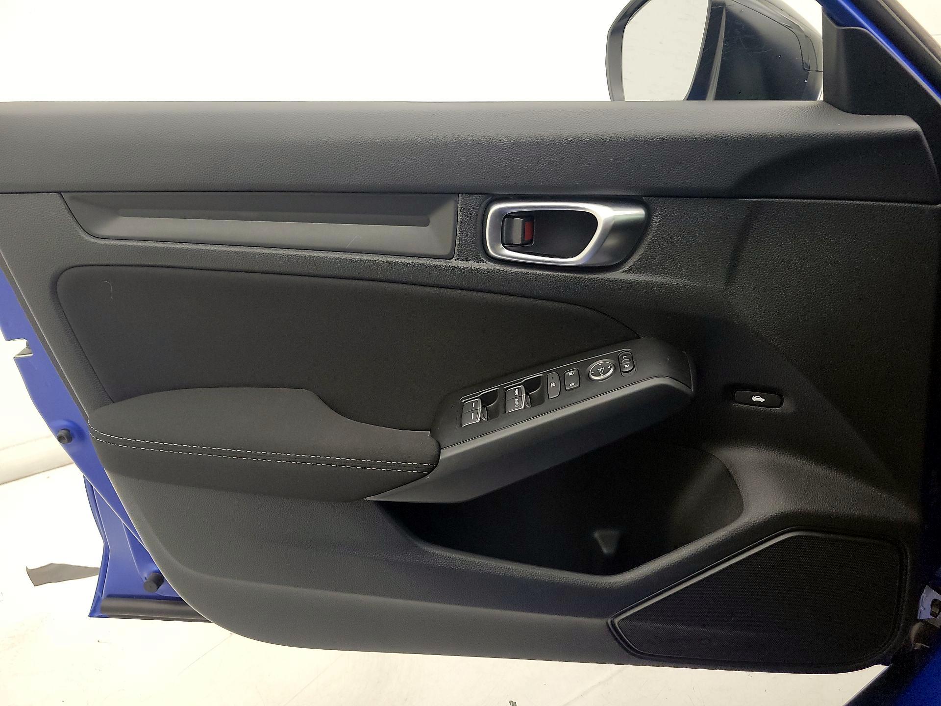 Thumbnail: 2024 Honda Civic - 12