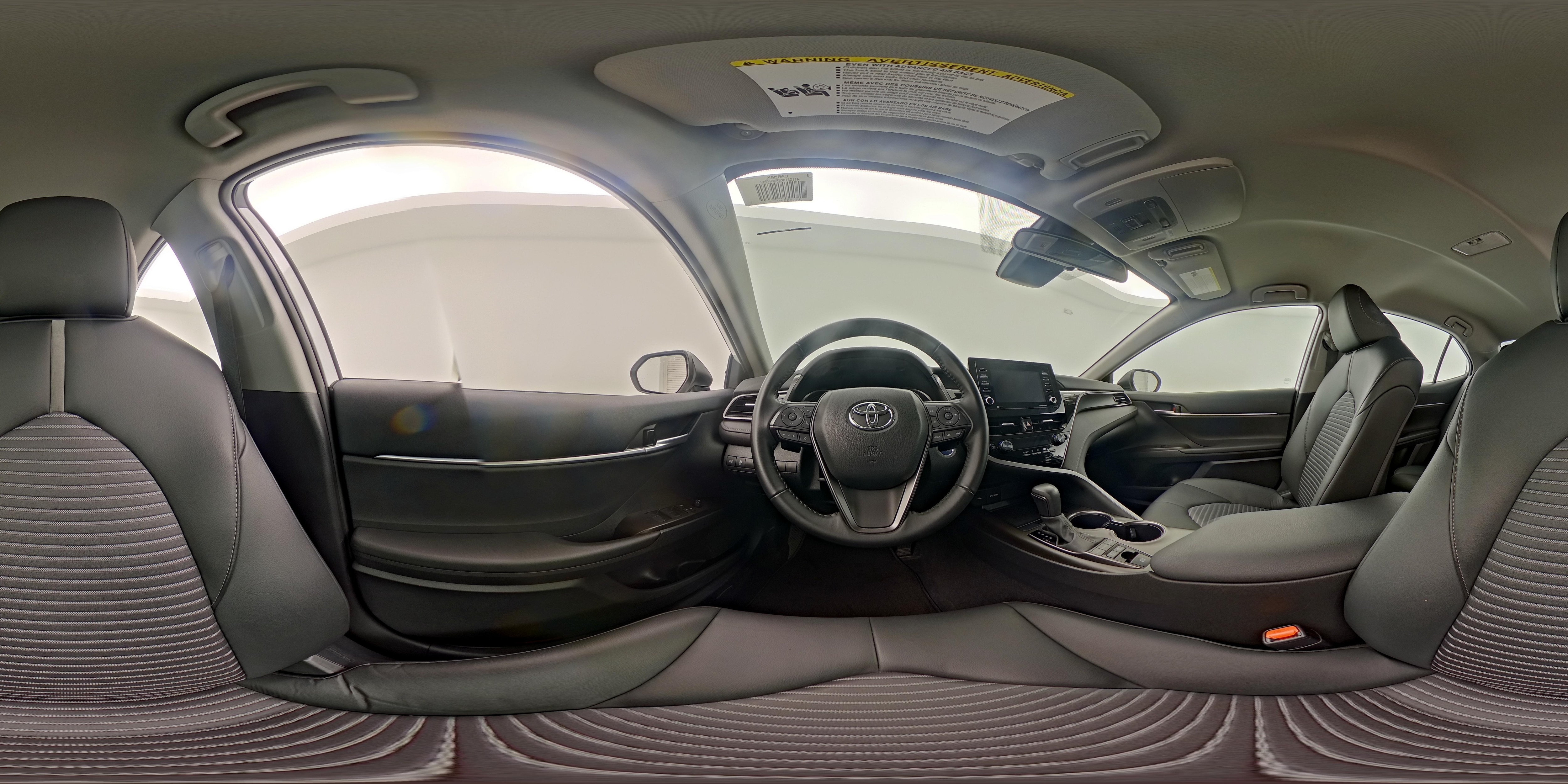 2024 Toyota Camry SE - Photo 26