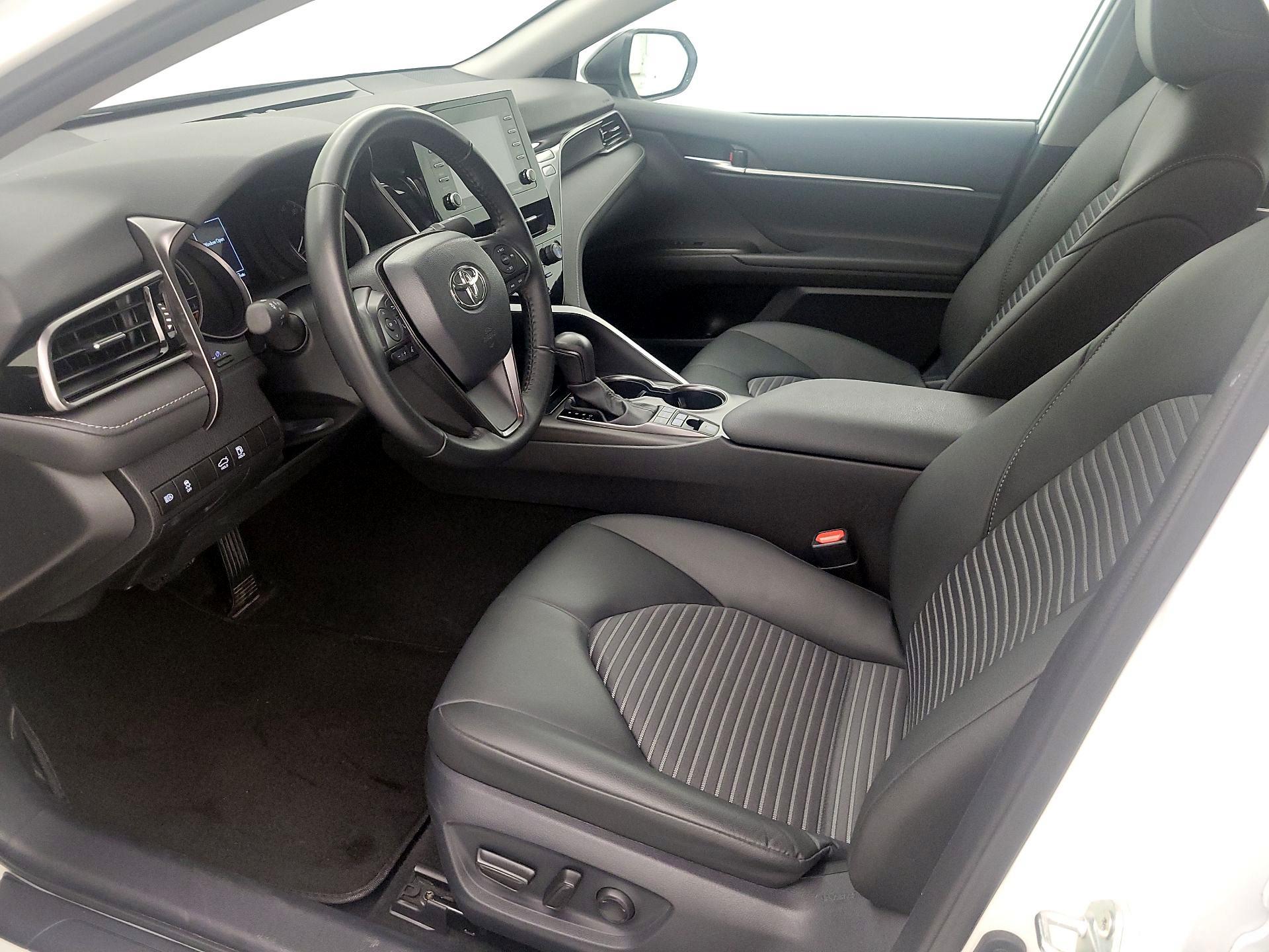 Thumbnail: 2024 Toyota Camry - 11