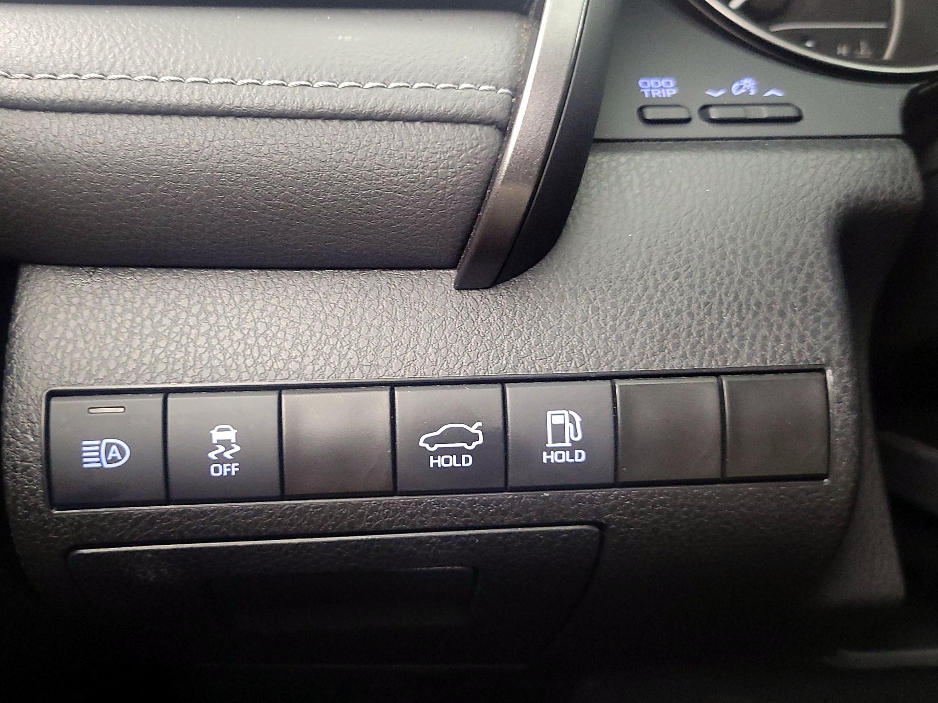 Thumbnail: 2024 Toyota Camry - 13