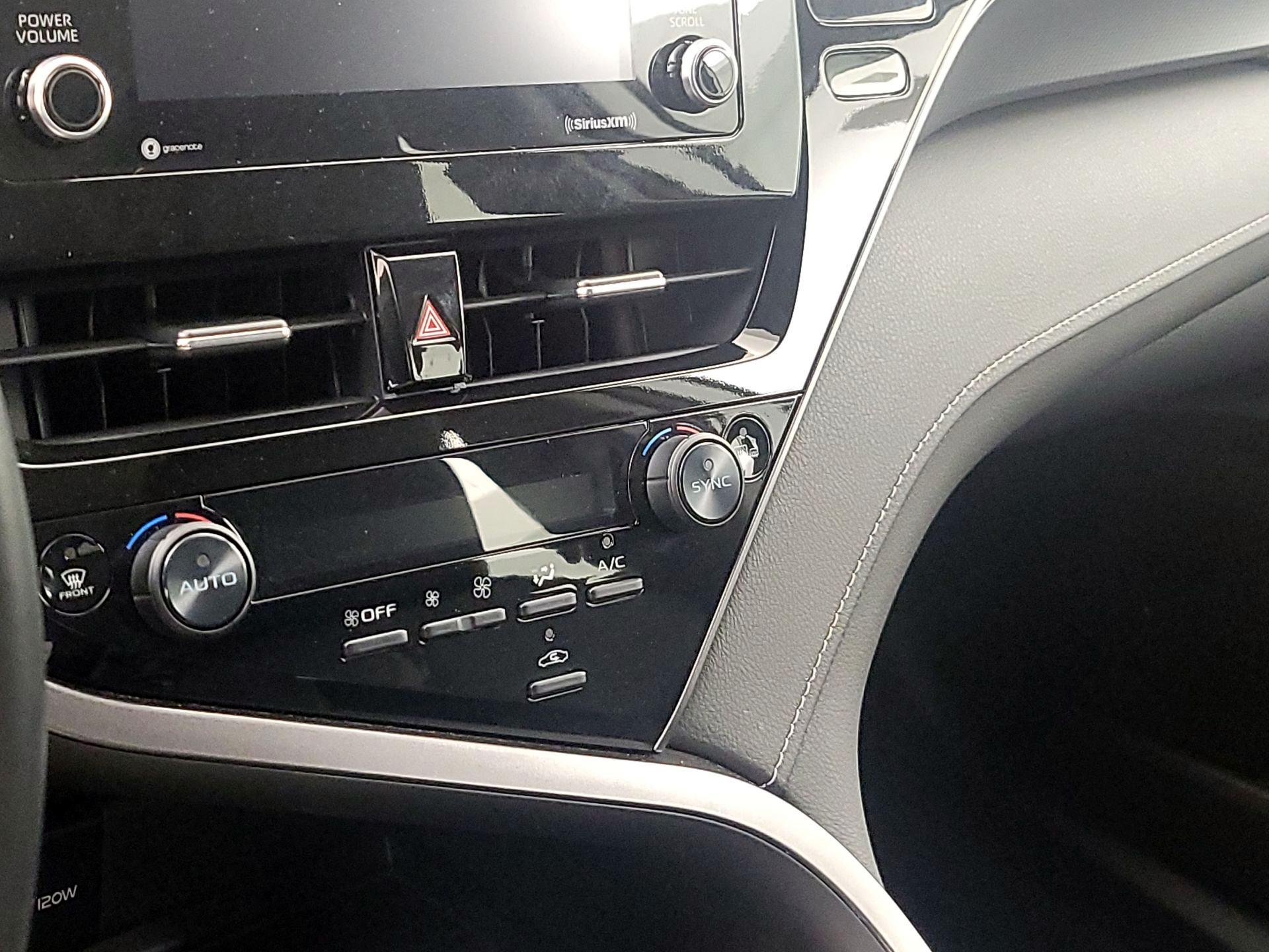 Thumbnail: 2024 Toyota Camry - 16