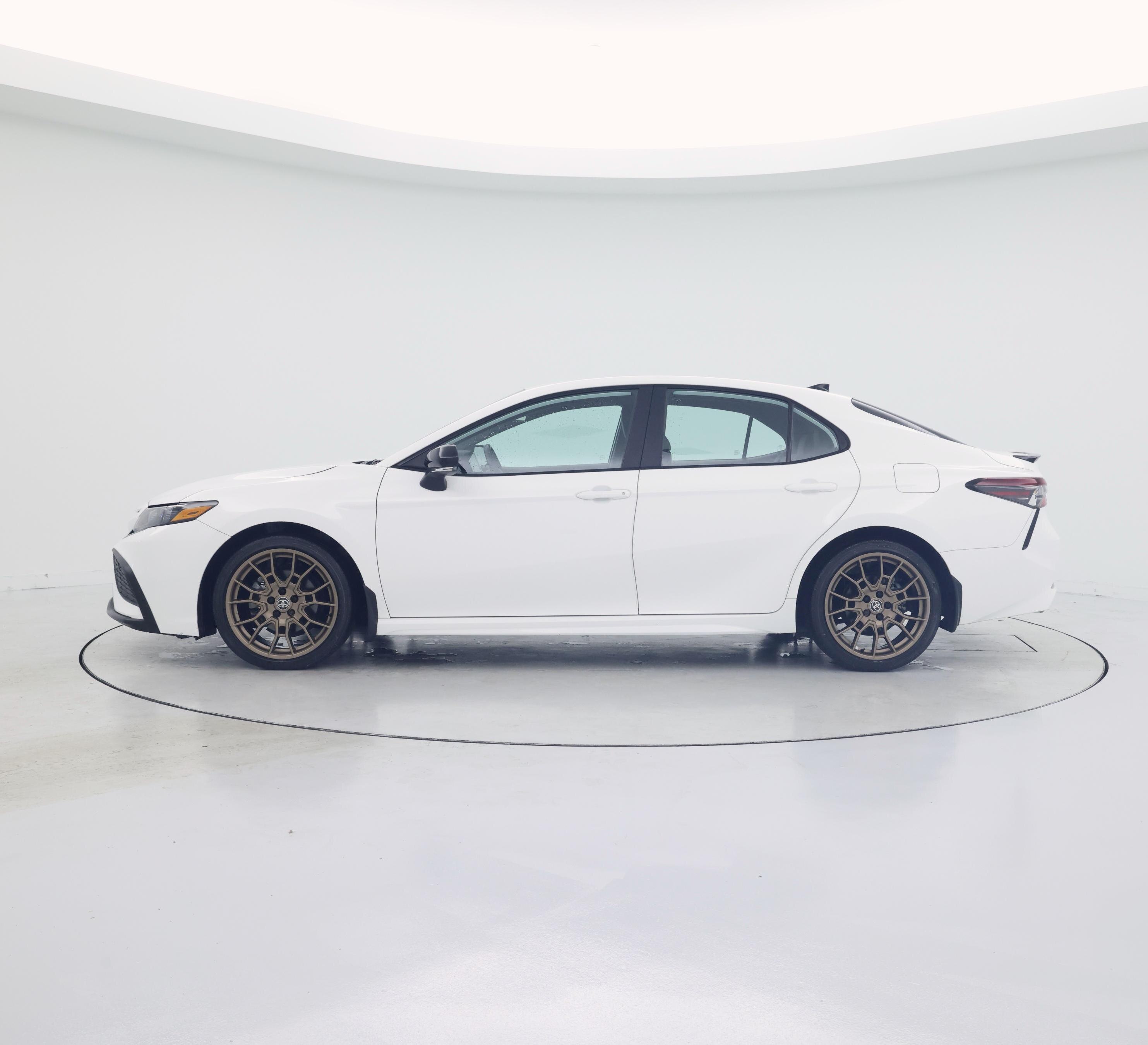 Thumbnail: 2024 Toyota Camry - 3