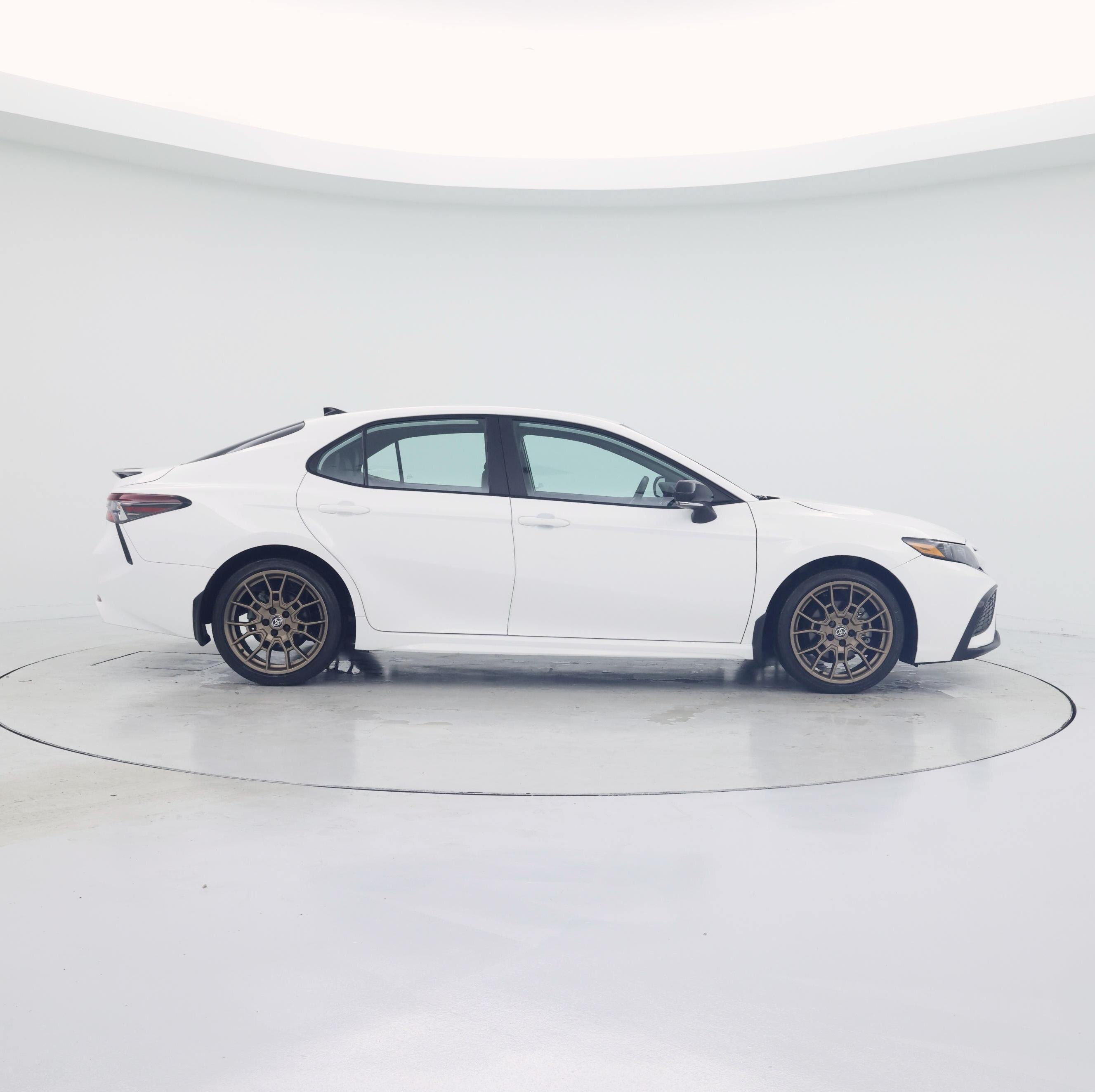 Thumbnail: 2024 Toyota Camry - 7