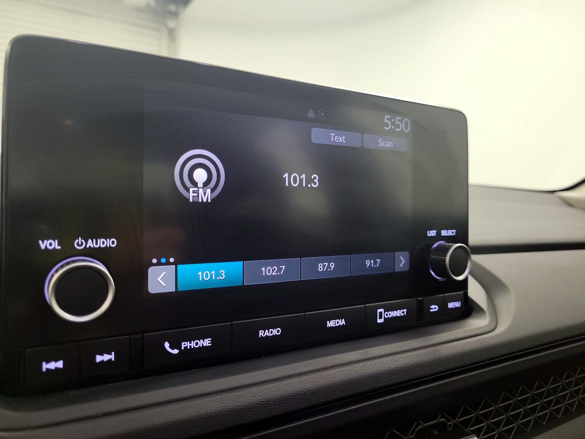 Thumbnail: 2025 Honda Accord - 14