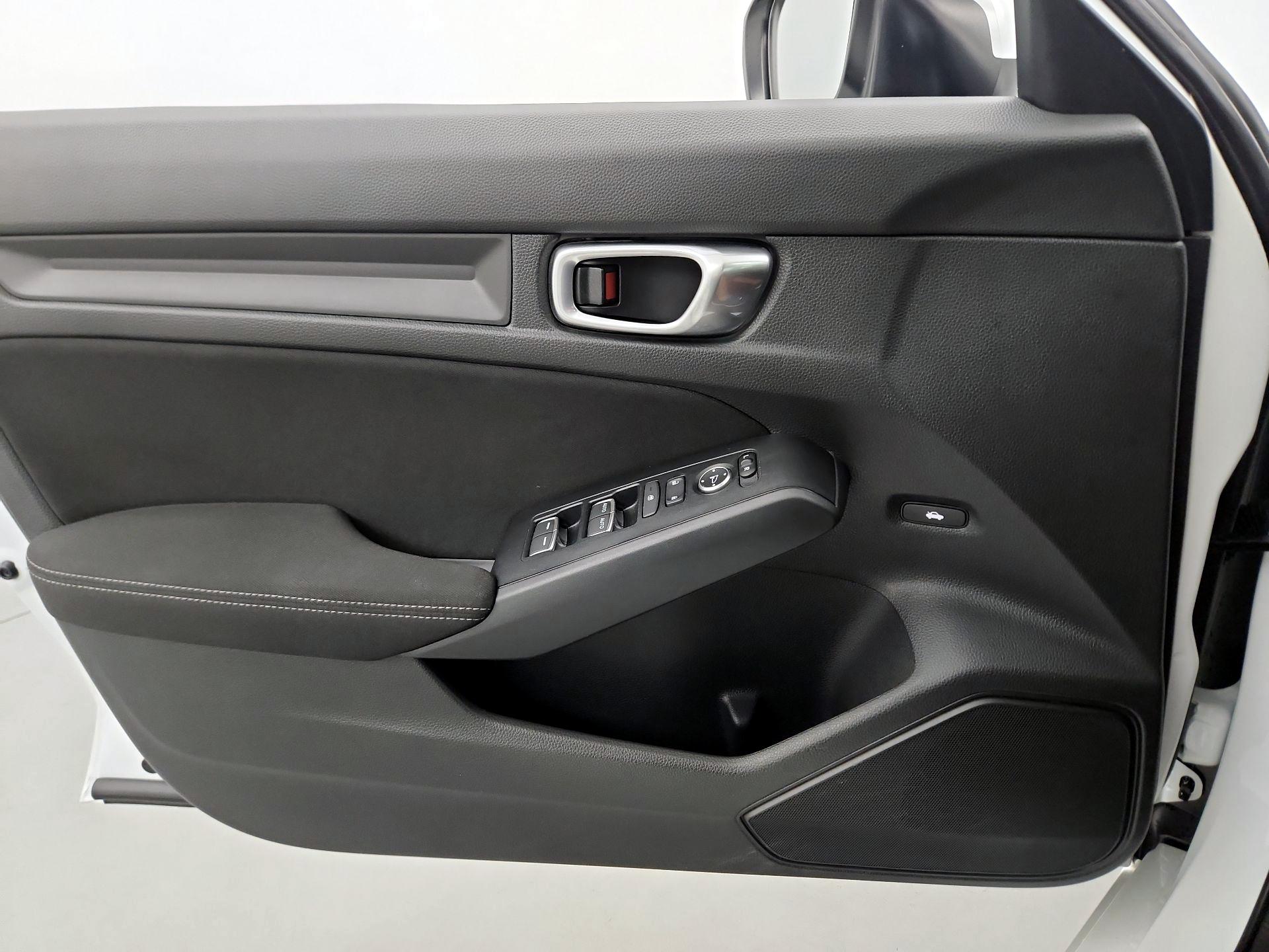 Thumbnail: 2023 Honda Civic - 12