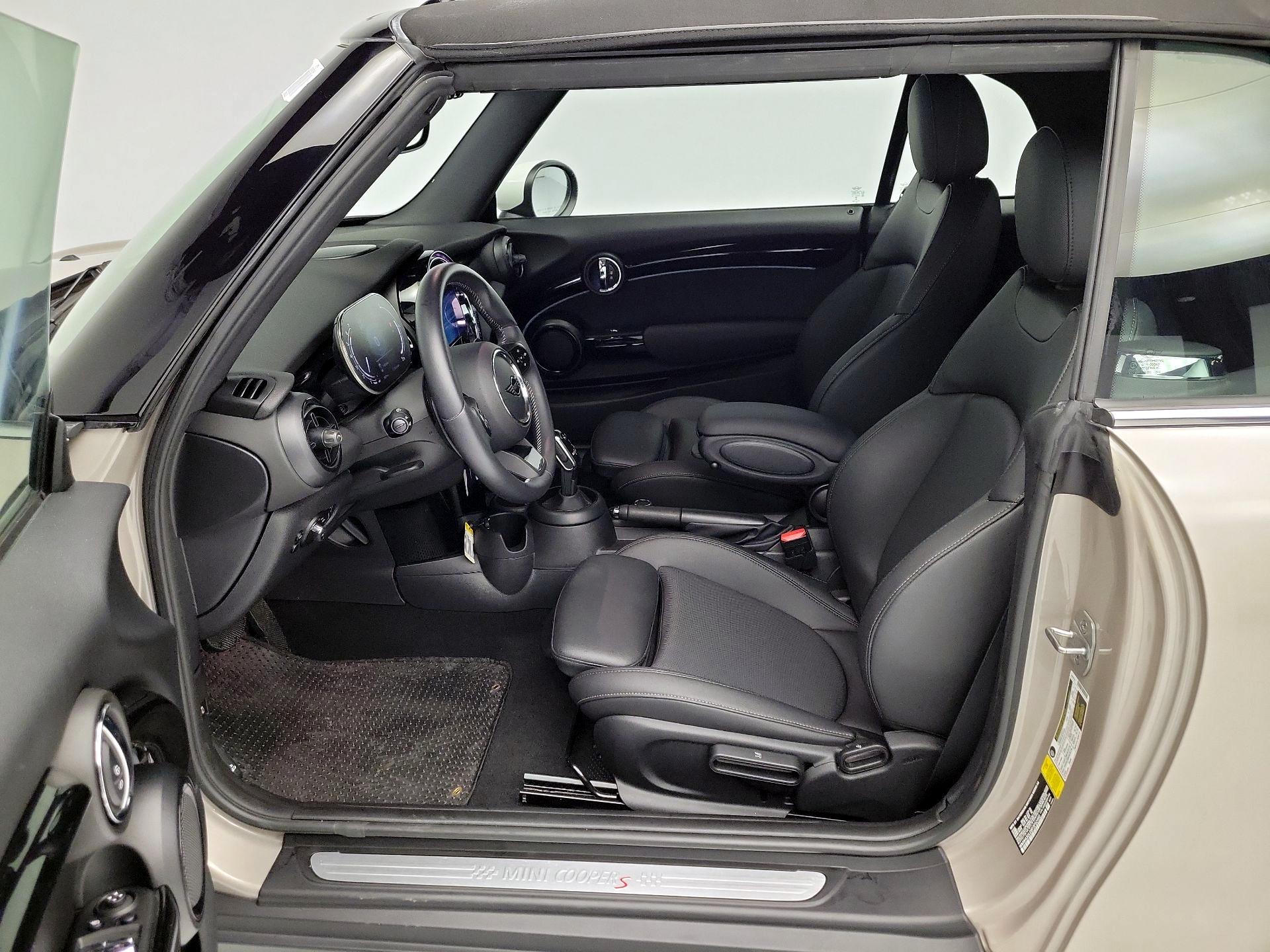 Thumbnail: 2023 MINI Cooper - 11