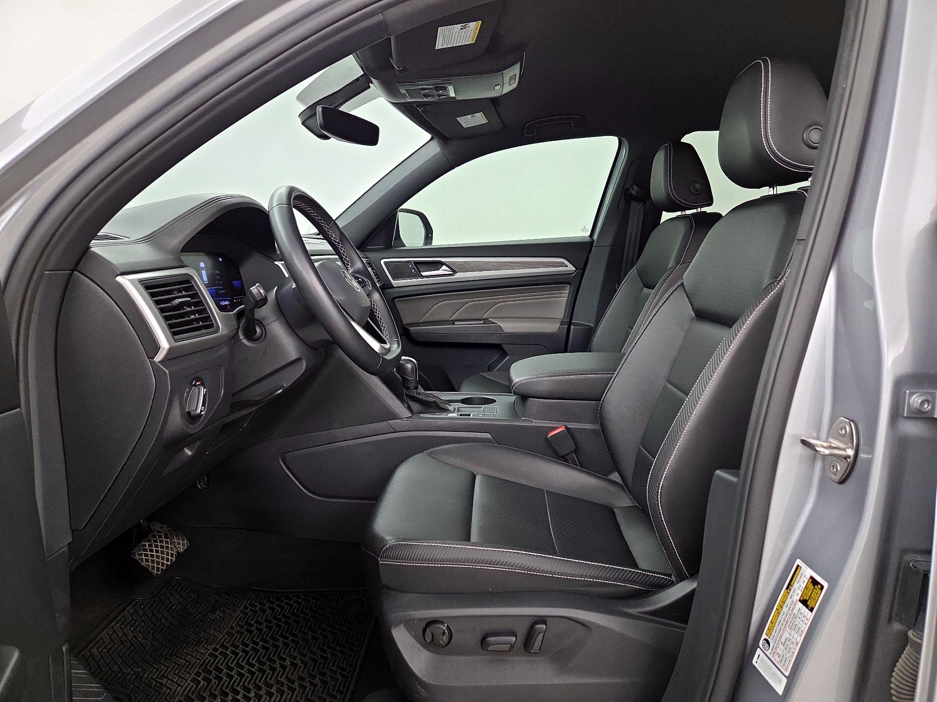 Thumbnail: 2023 Volkswagen Atlas - 11