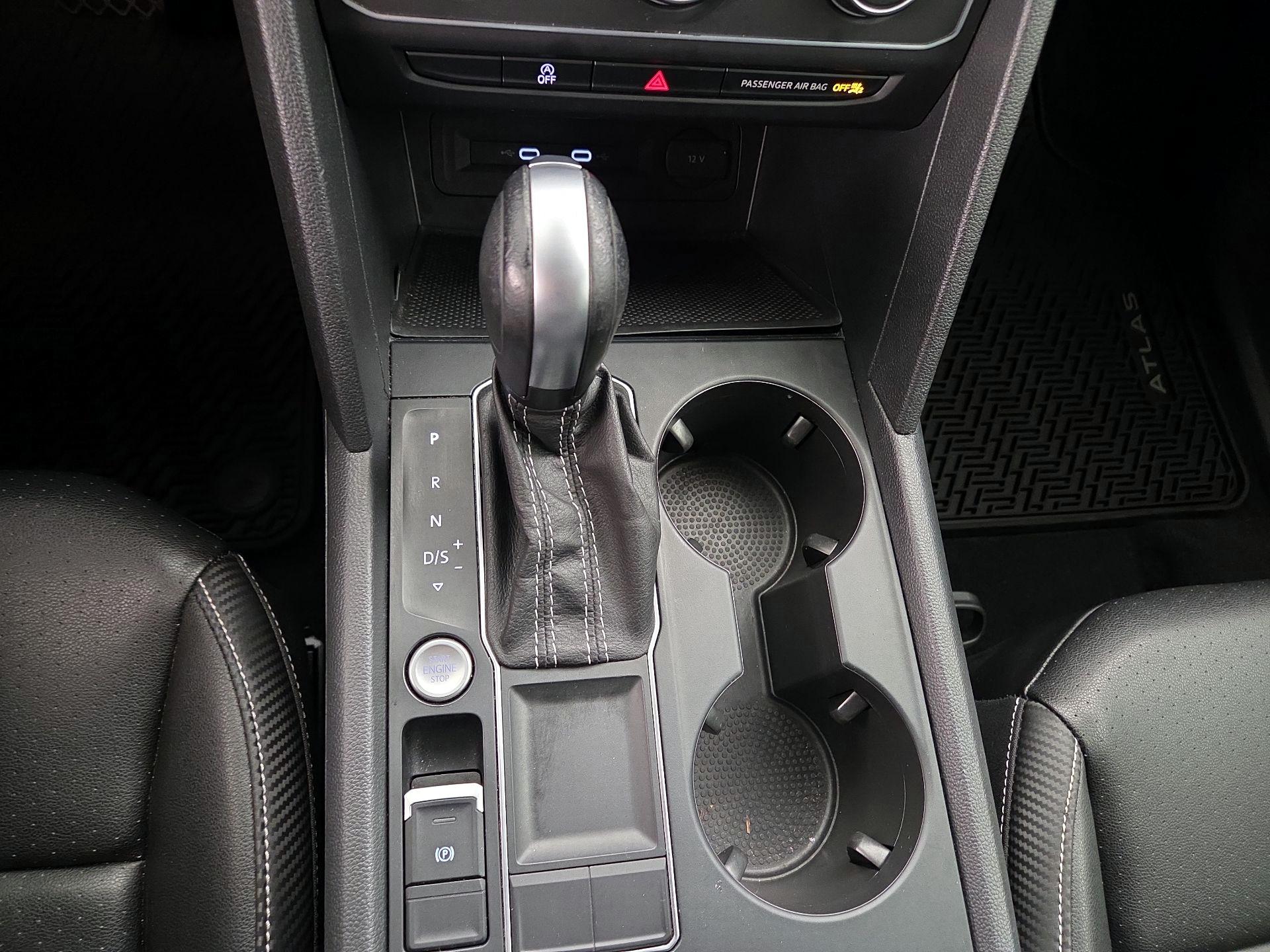 Thumbnail: 2023 Volkswagen Atlas - 17