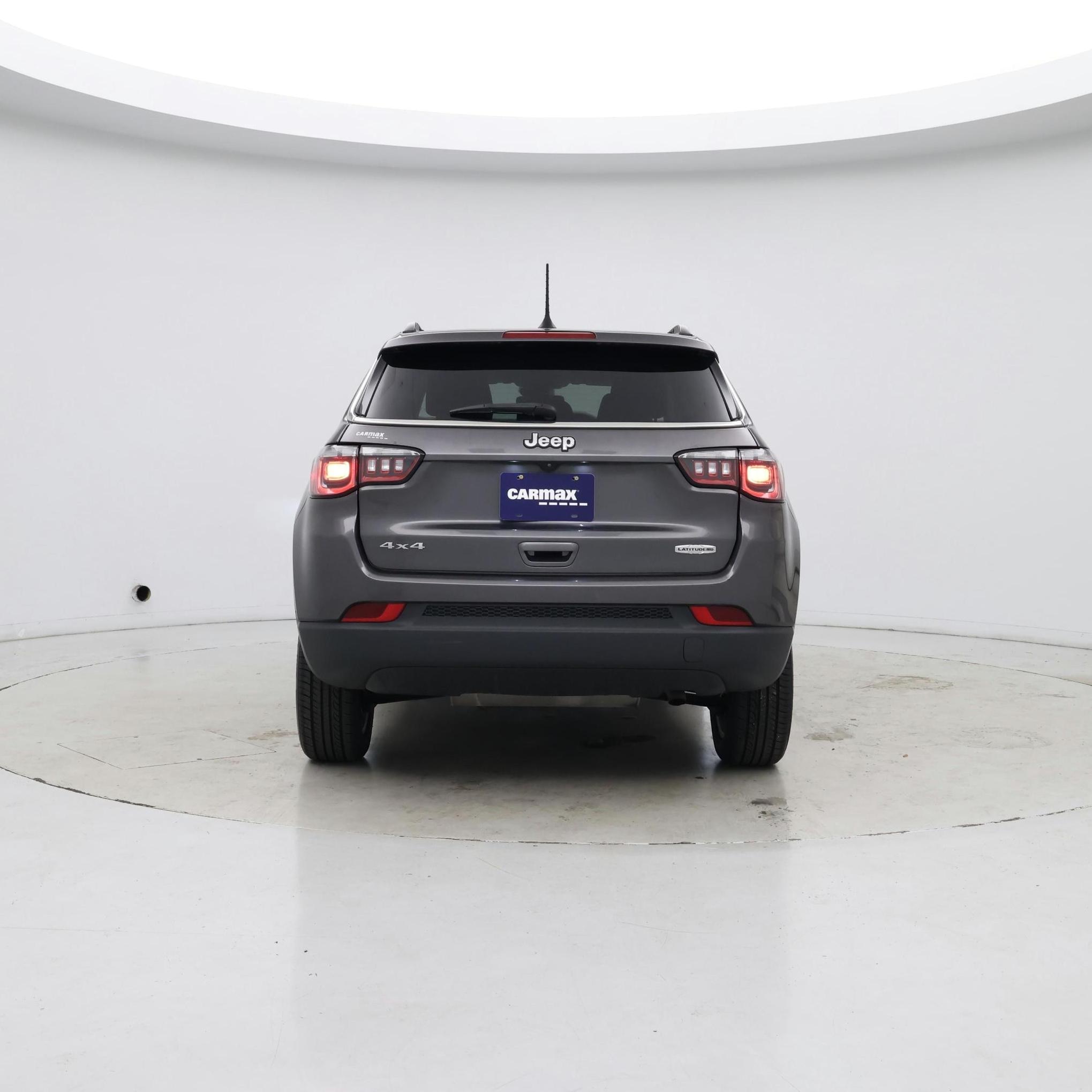 Thumbnail: 2022 Jeep Compass - 6