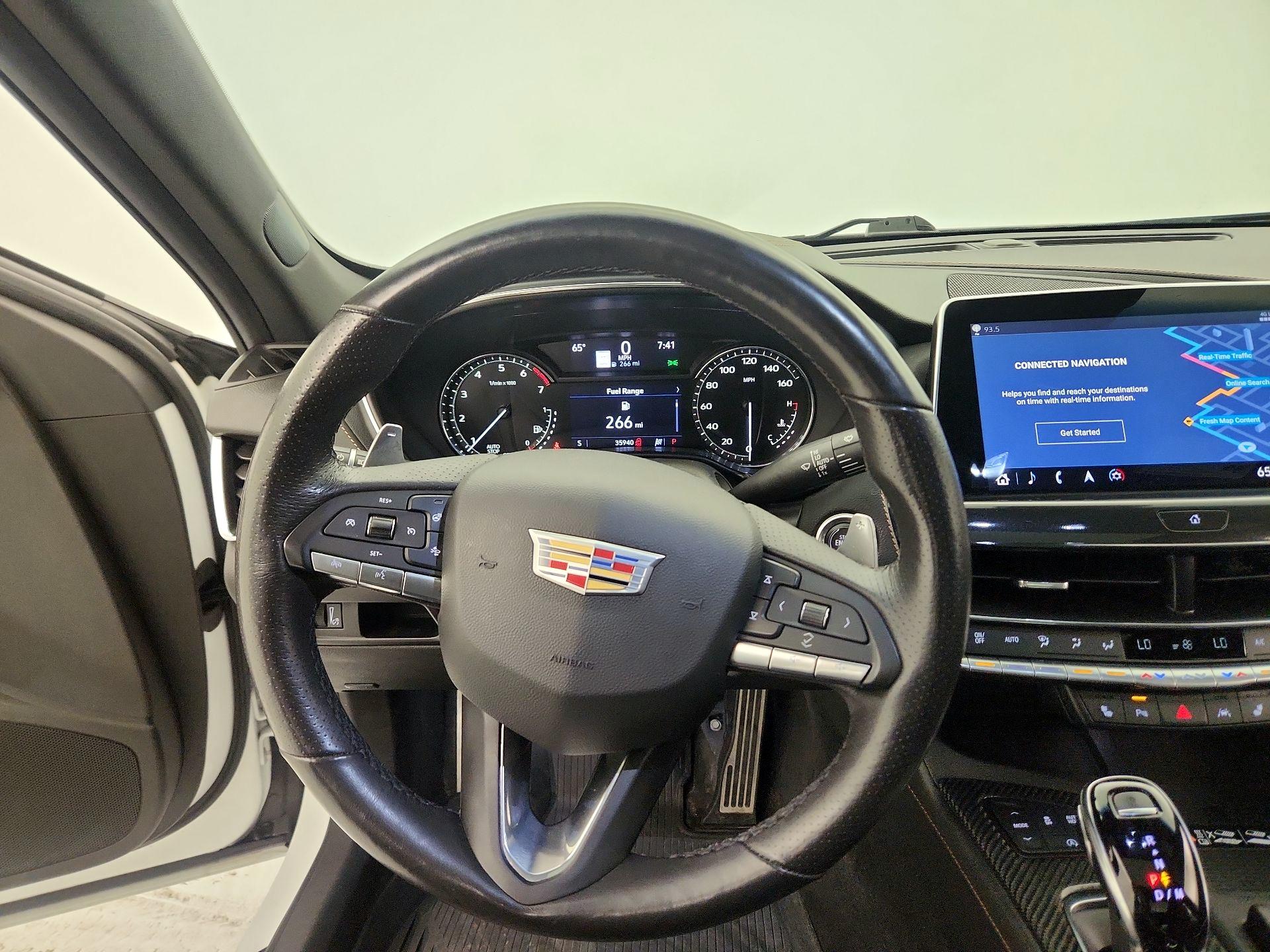 Thumbnail: 2022 Cadillac CT5 - 10