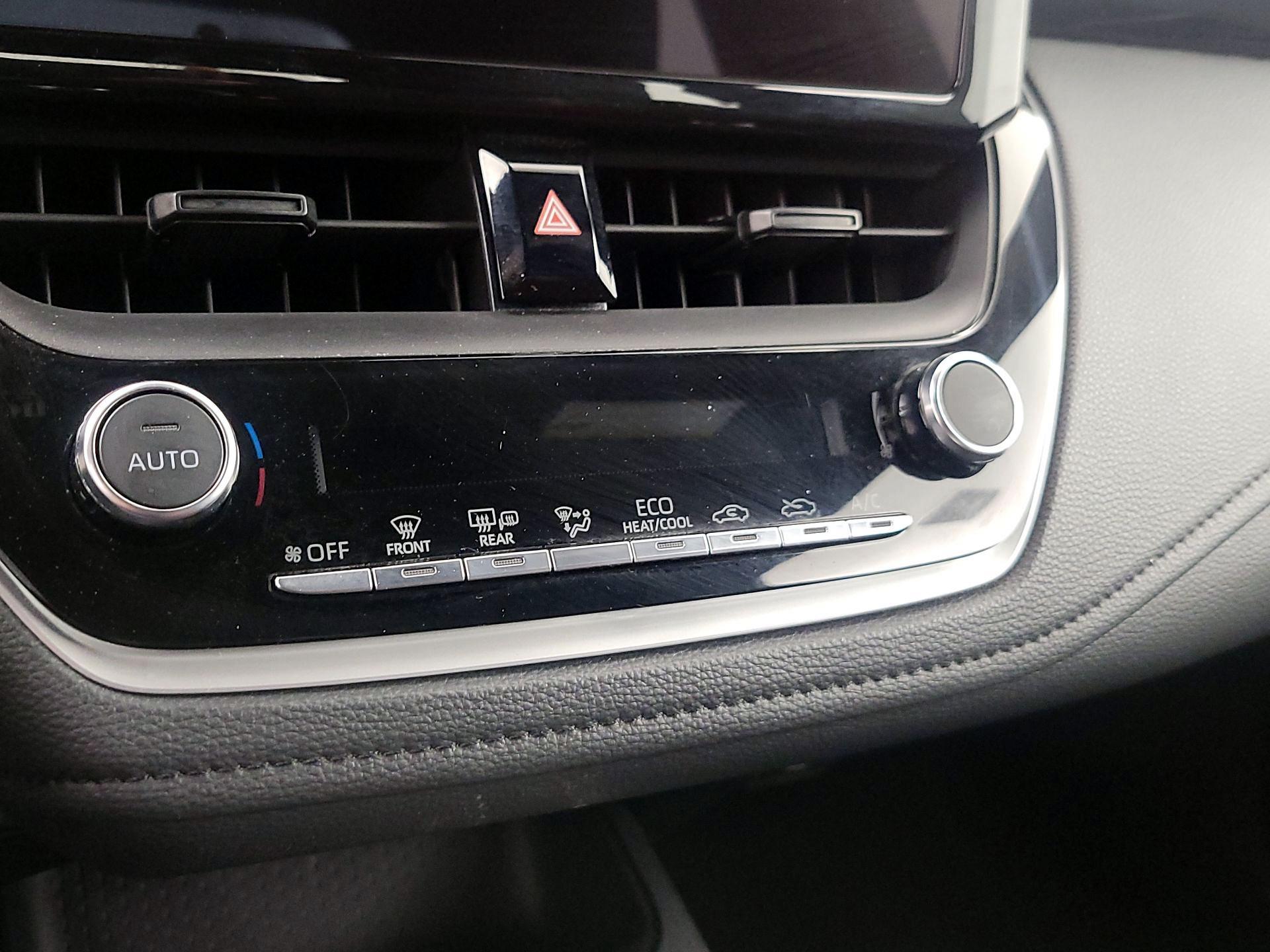 Thumbnail: 2023 Toyota Corolla - 16