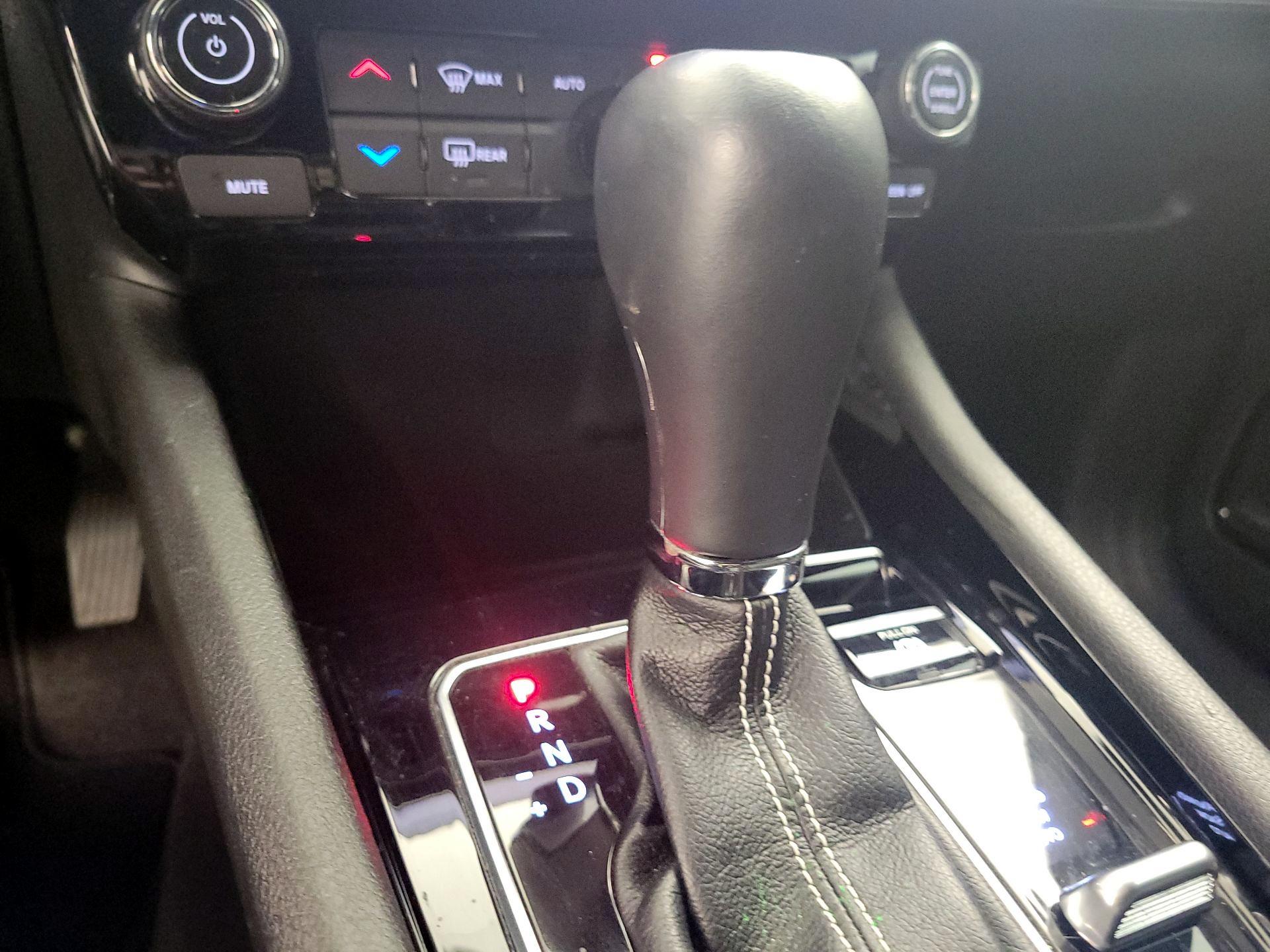 Thumbnail: 2022 Jeep Compass - 18