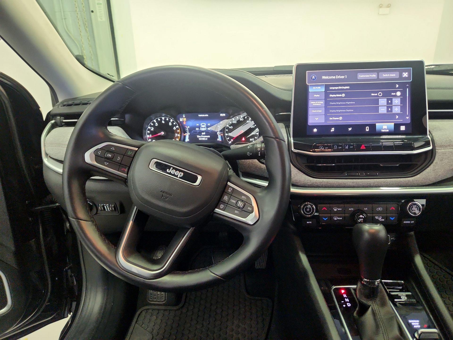 Thumbnail: 2022 Jeep Compass - 9