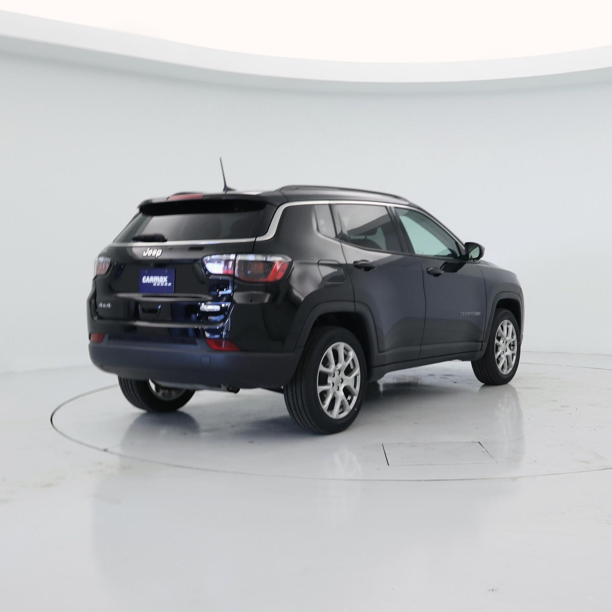 Thumbnail: 2022 Jeep Compass - 8