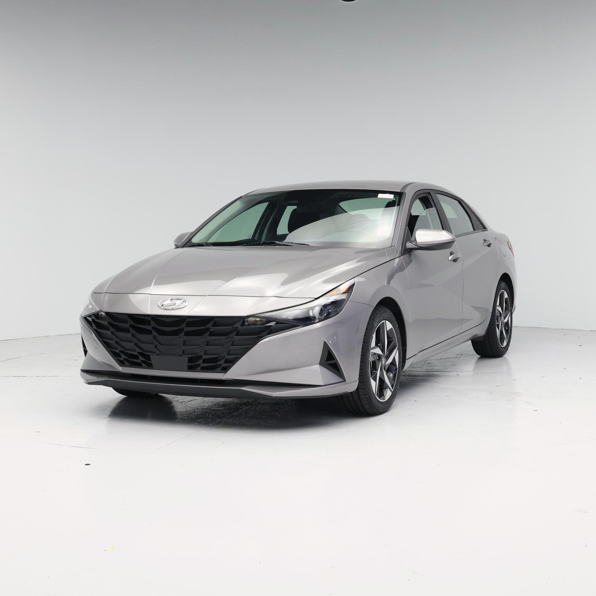 Thumbnail: 2023 Hyundai Elantra - 4