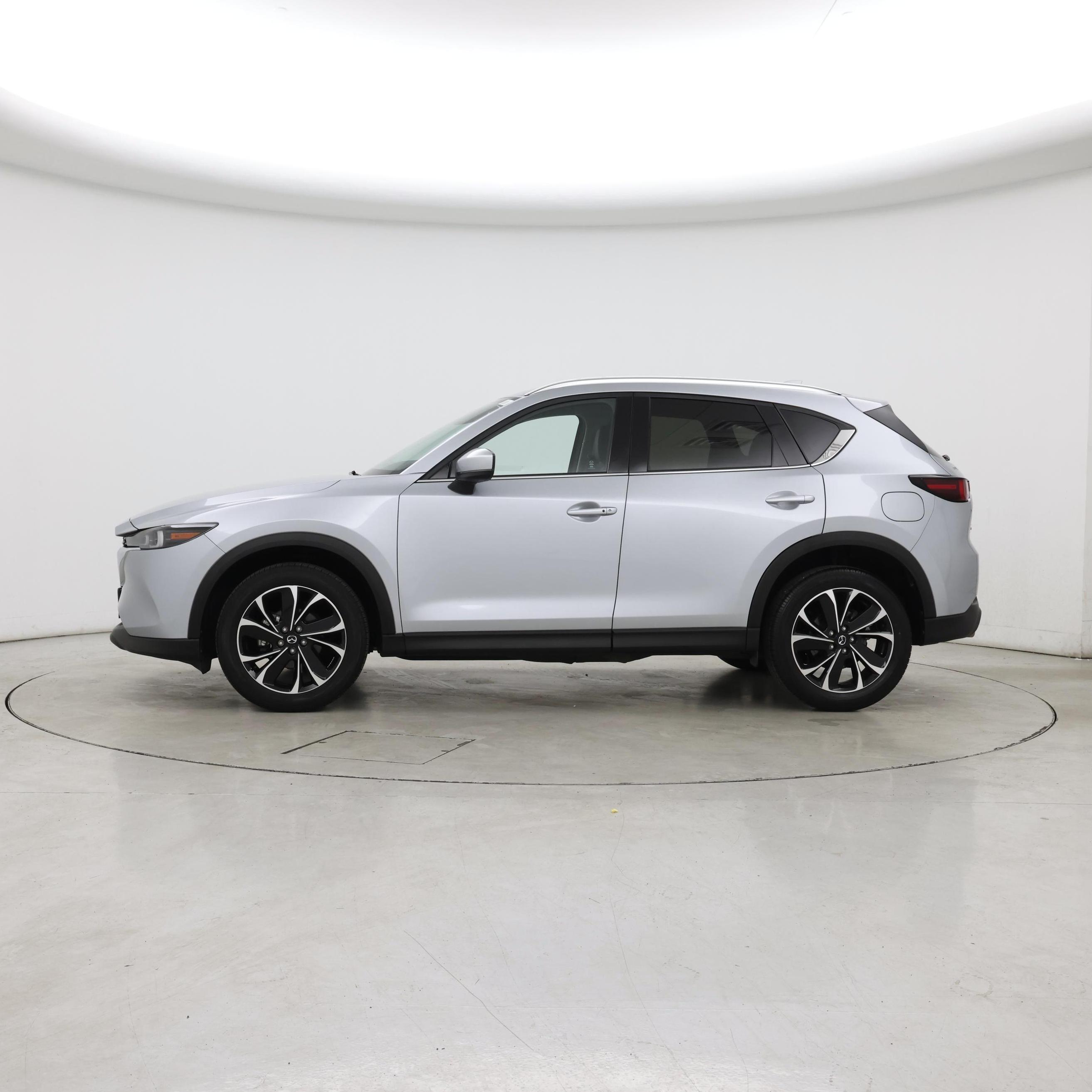 Thumbnail: 2023 Mazda CX-5 - 3