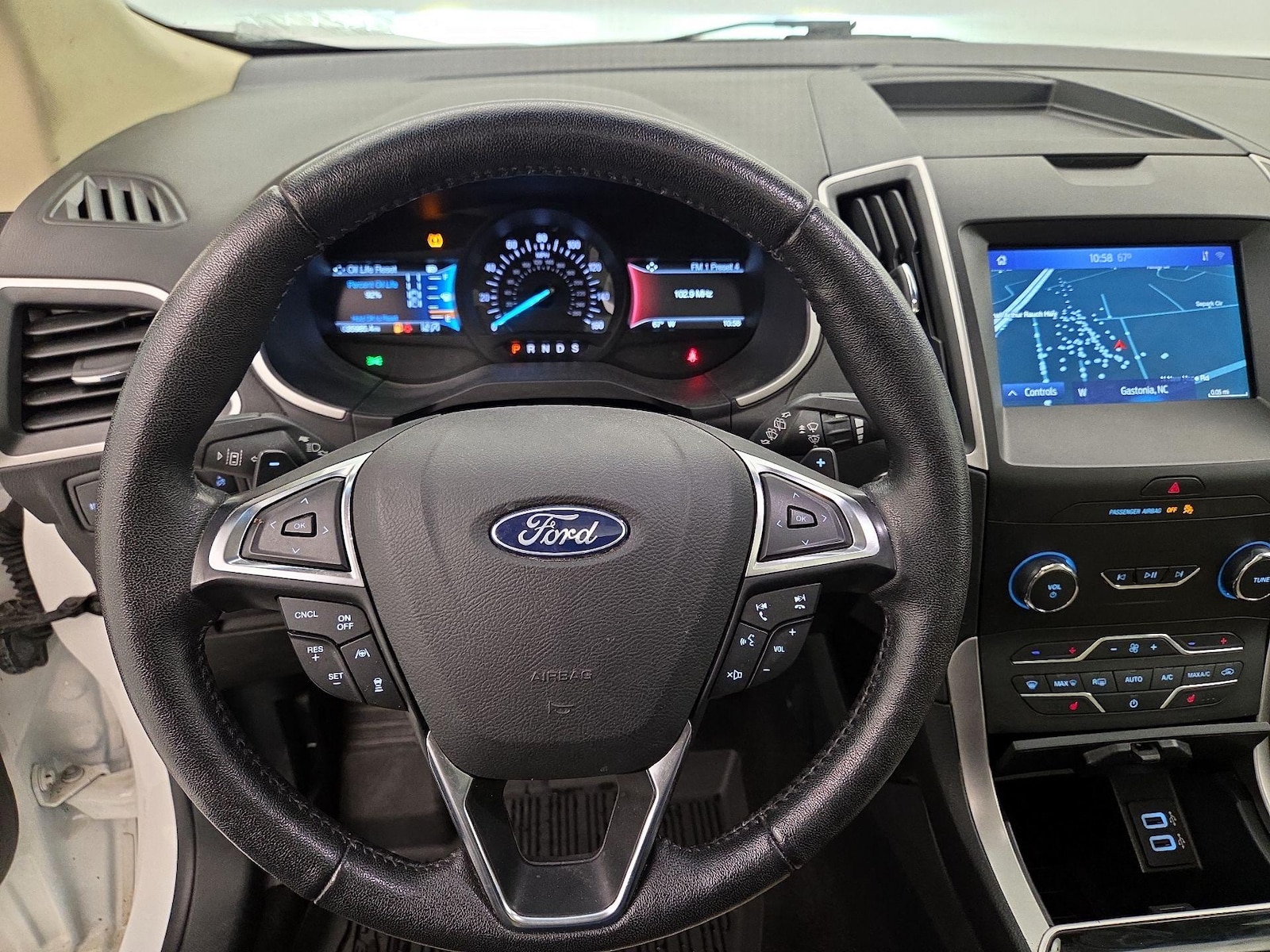 2020 Ford Edge SEL - Photo 11