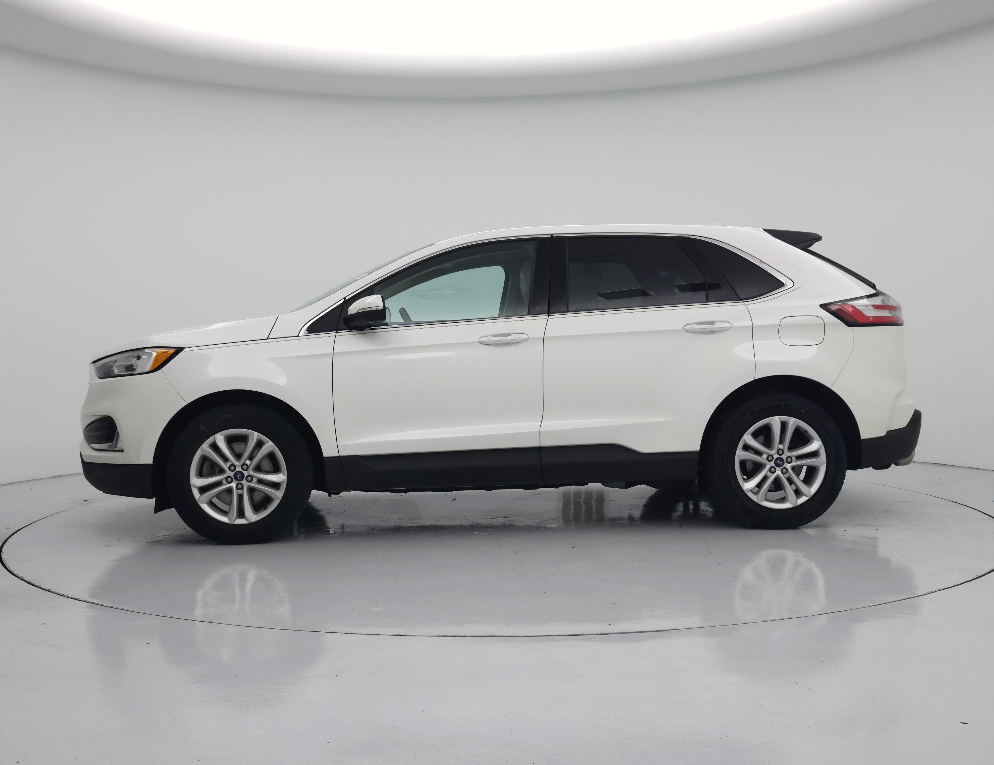 Thumbnail: 2020 Ford Edge - 3