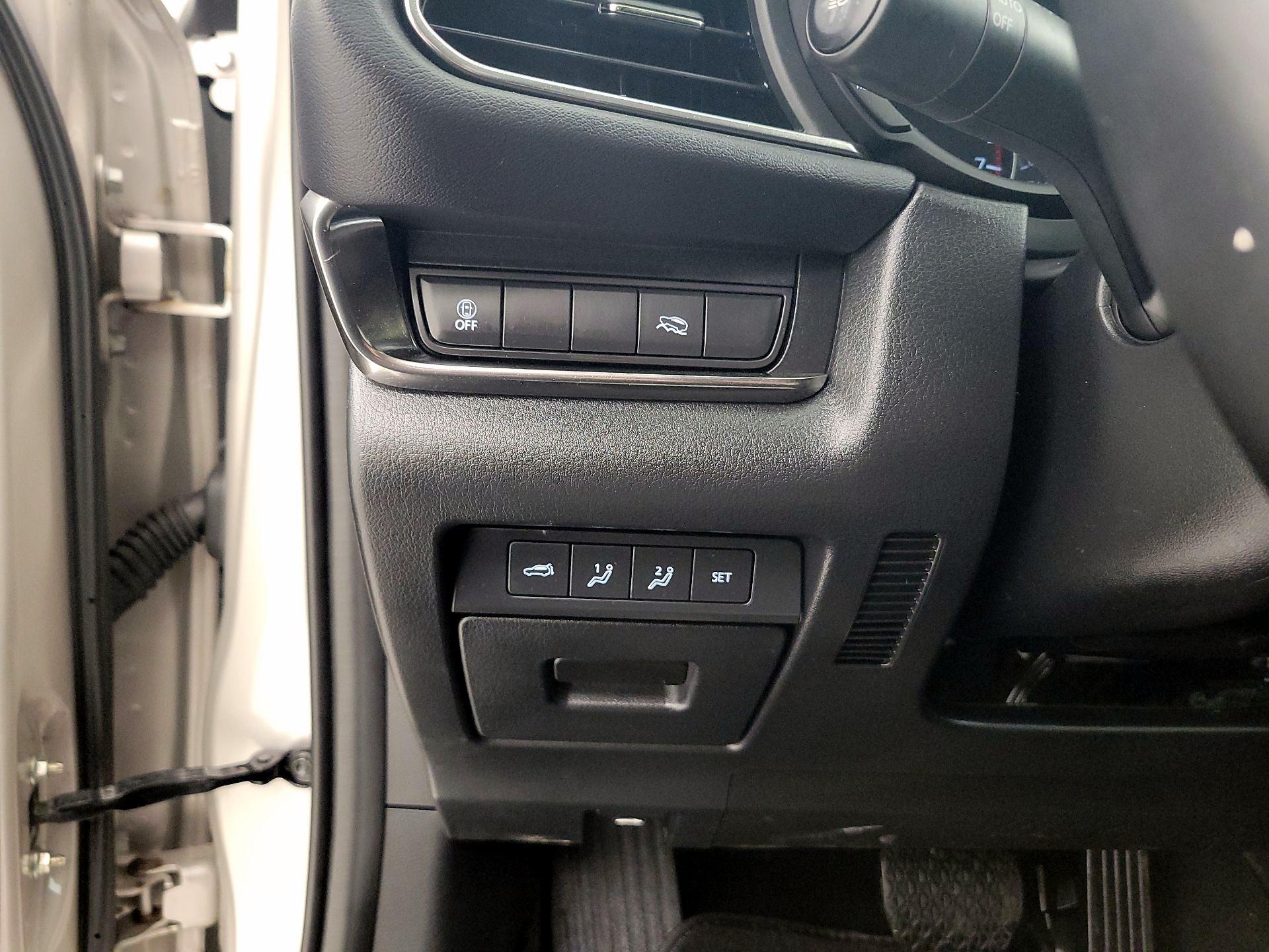 Thumbnail: 2022 Mazda CX-30 - 13