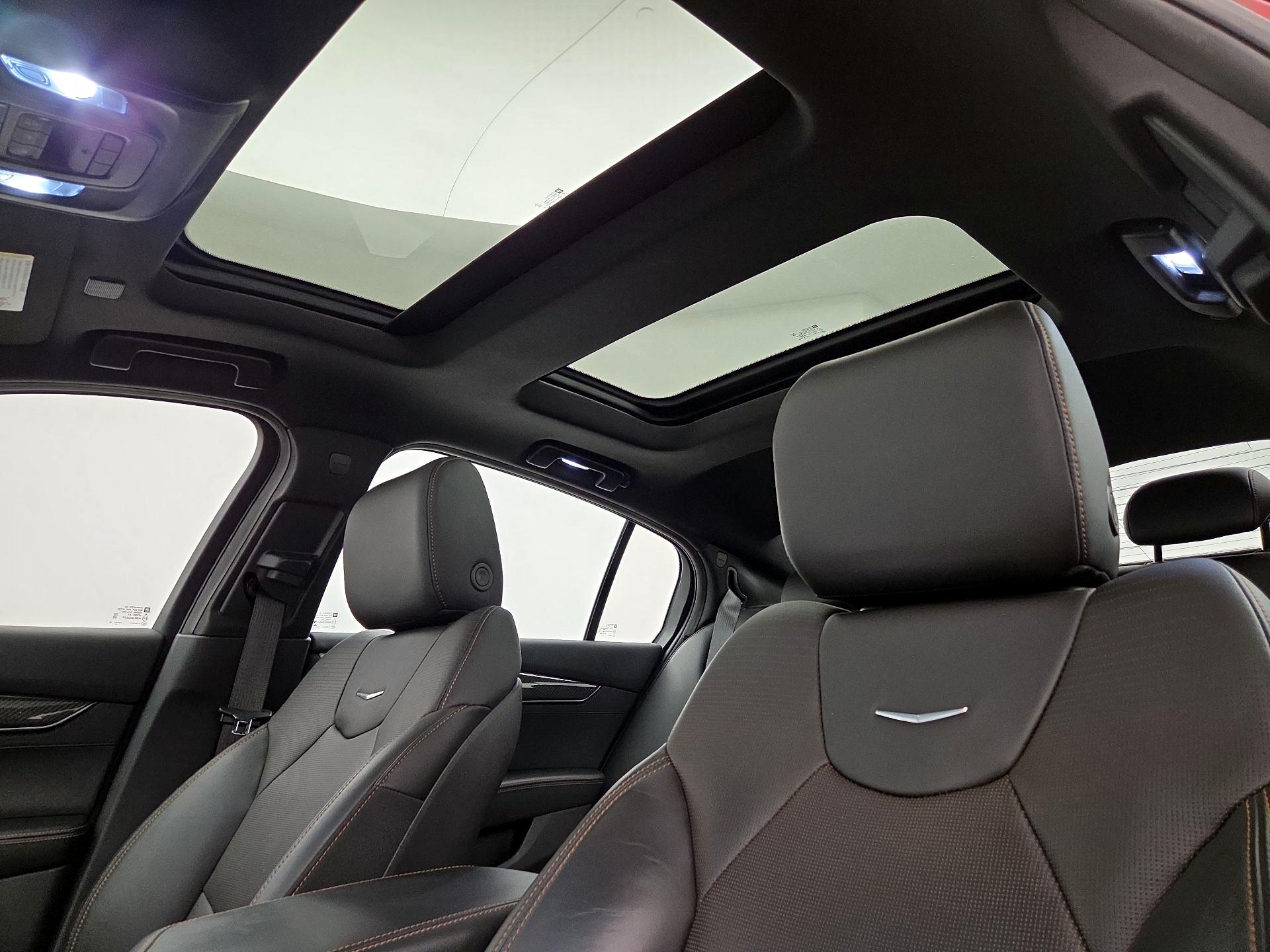 Thumbnail: 2022 Cadillac CT5 - 20