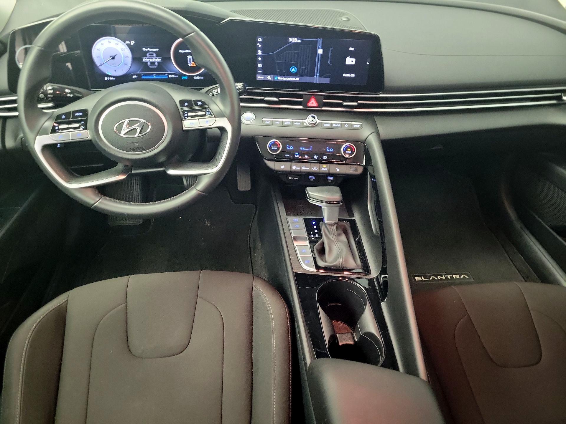 Thumbnail: 2023 Hyundai Elantra - 9