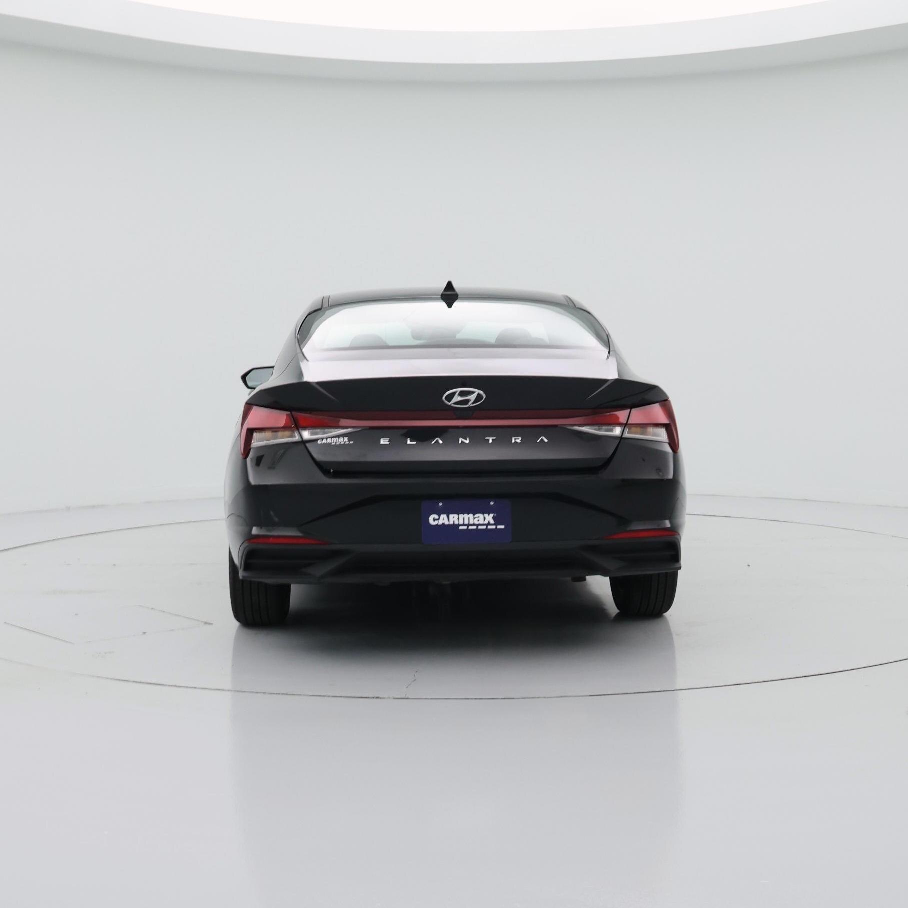 Thumbnail: 2022 Hyundai Elantra - 6