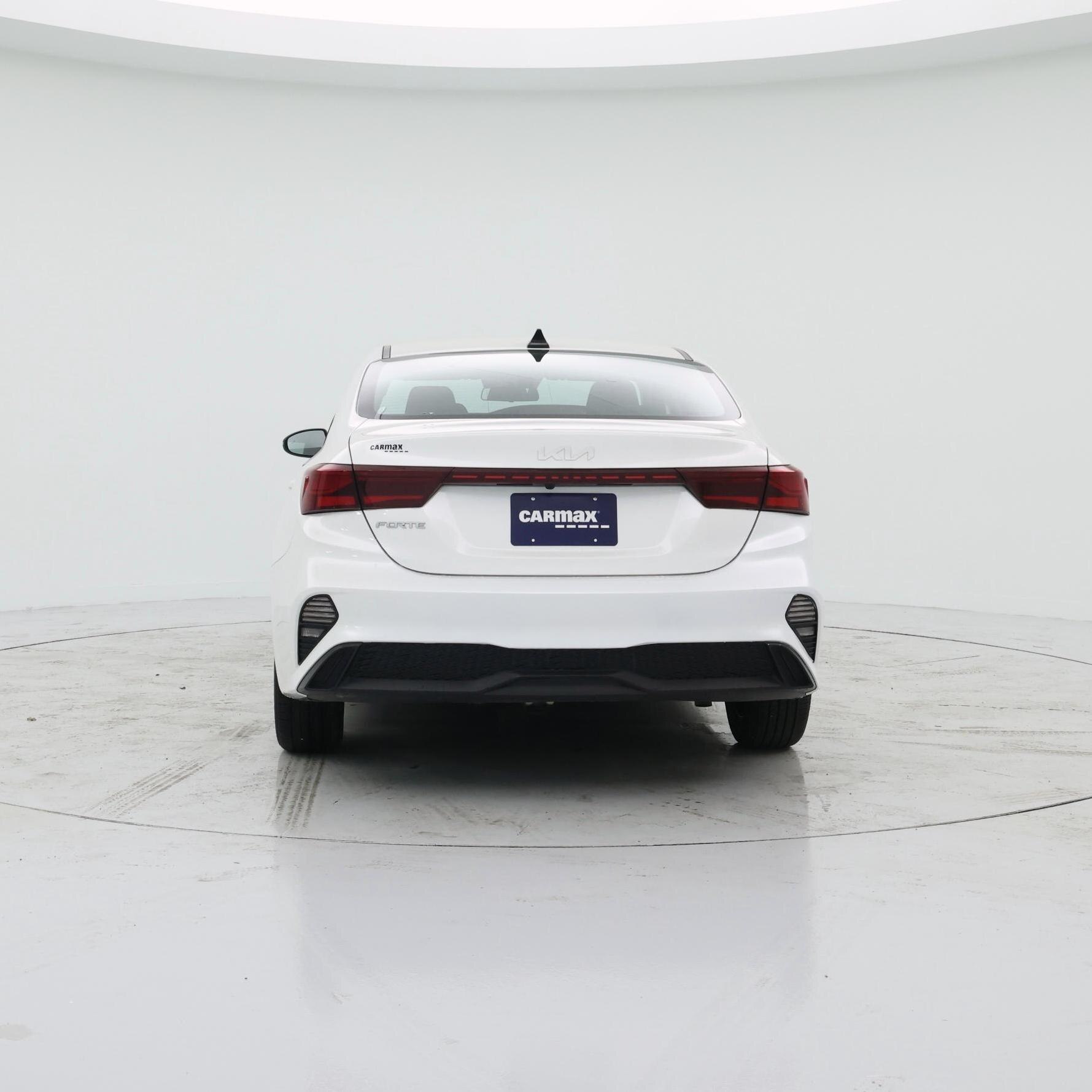 Thumbnail: 2023 Kia Forte - 6