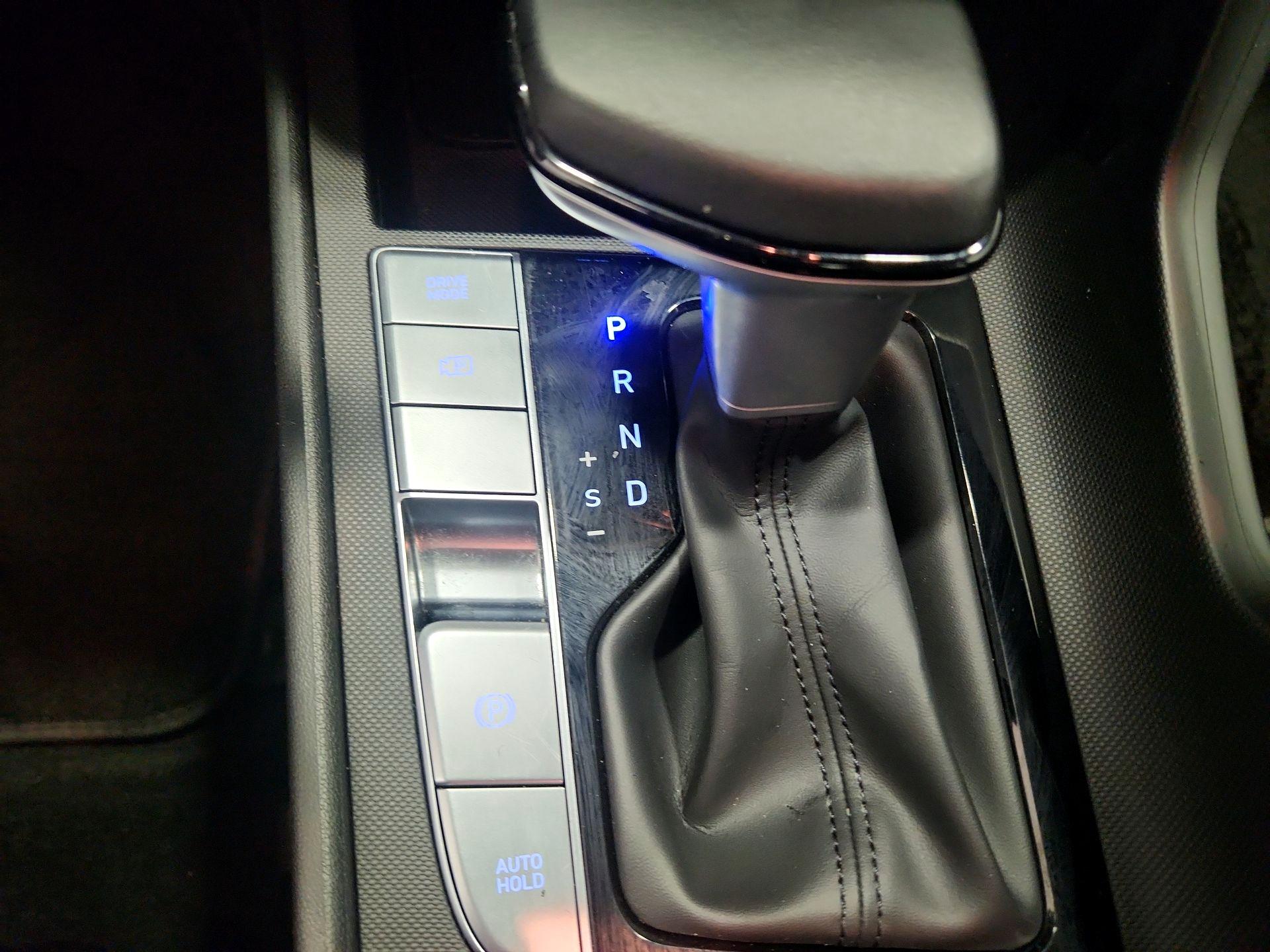 Thumbnail: 2025 Hyundai Elantra - 16