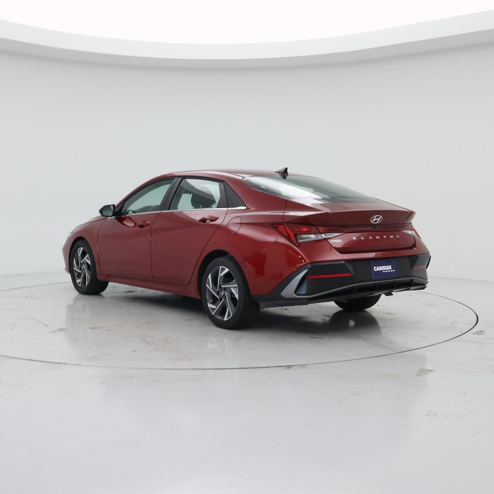 Thumbnail: 2025 Hyundai Elantra - 2