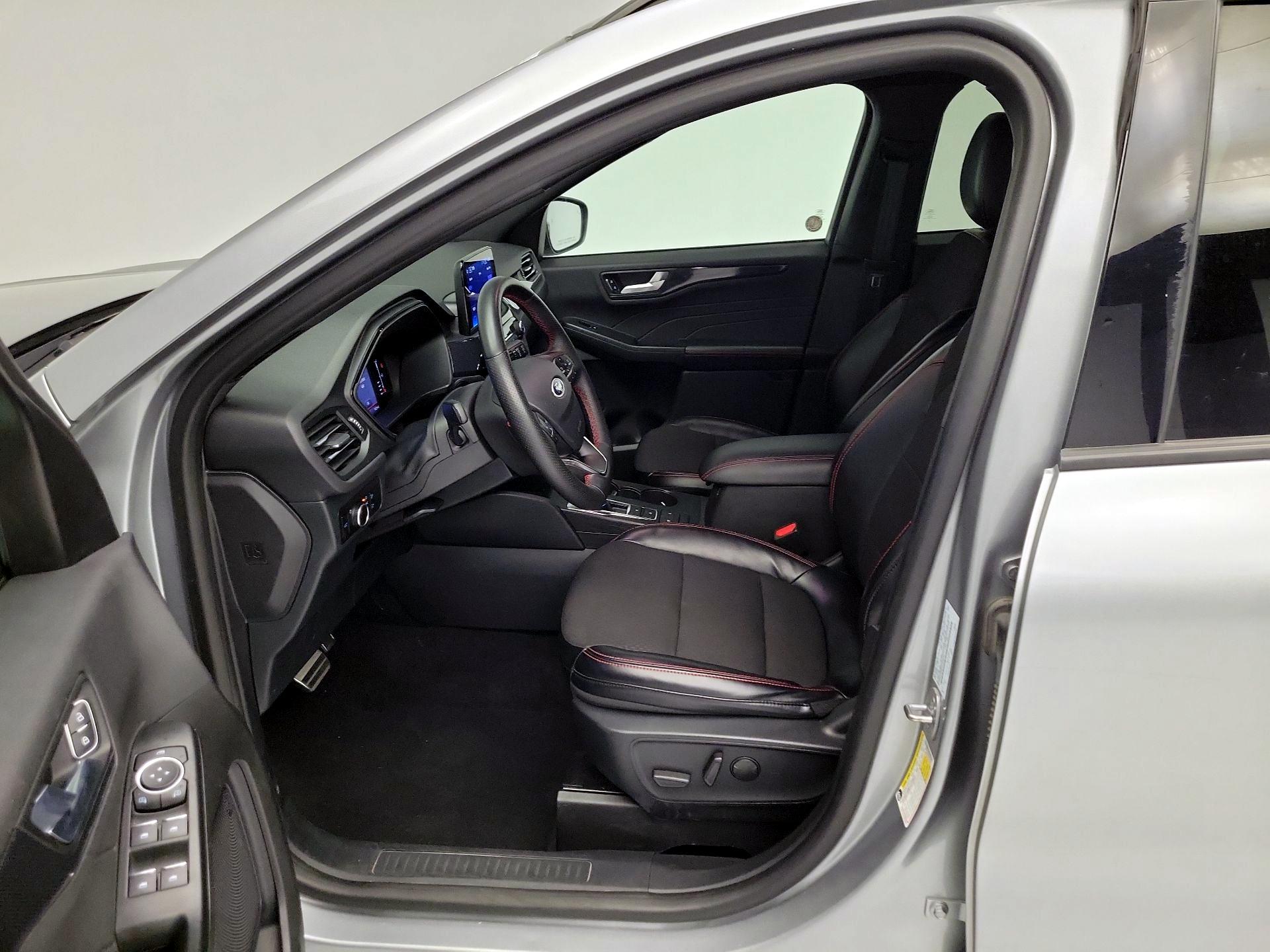 Thumbnail: 2024 Ford Escape - 11