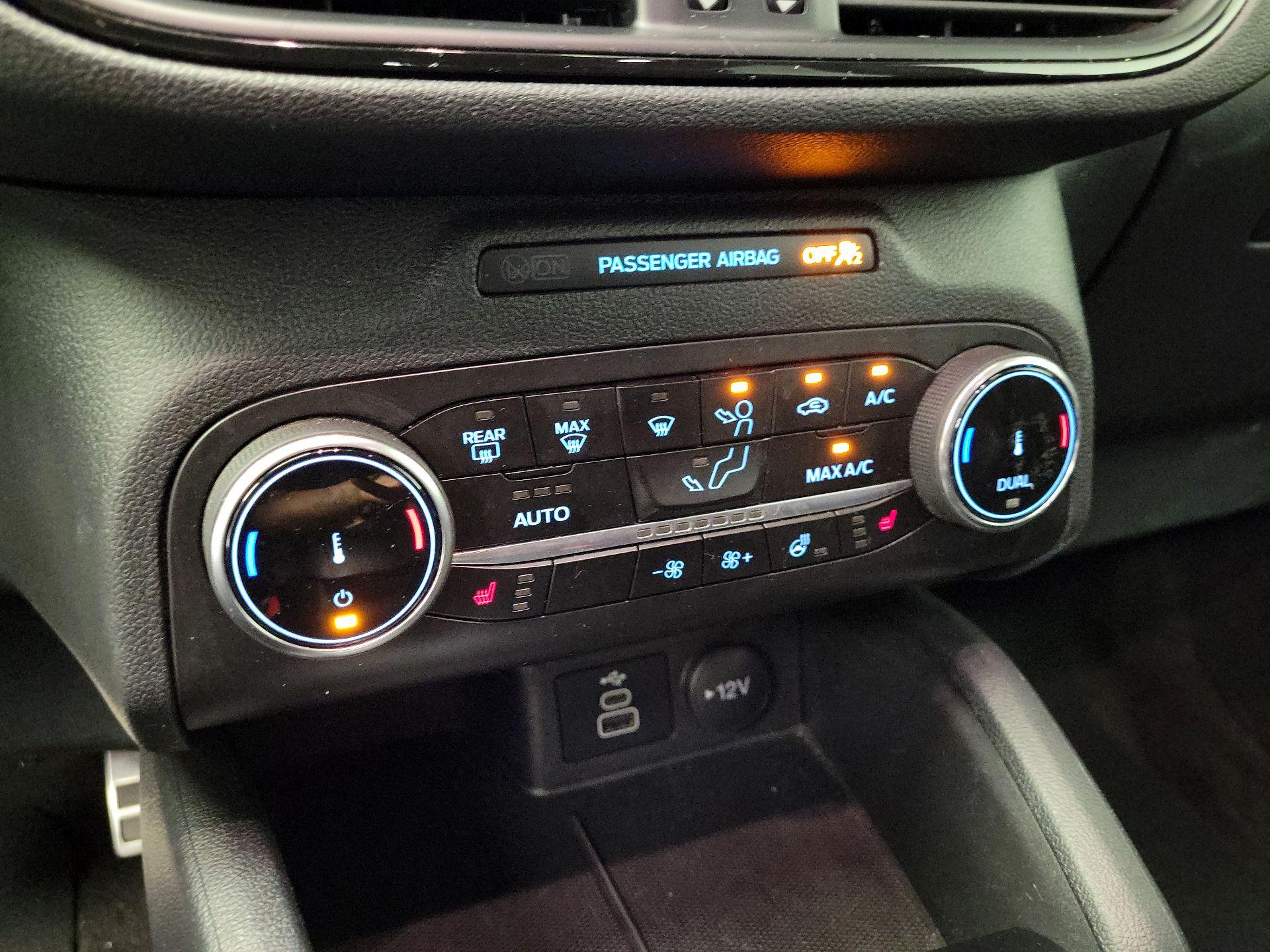 Thumbnail: 2024 Ford Escape - 16