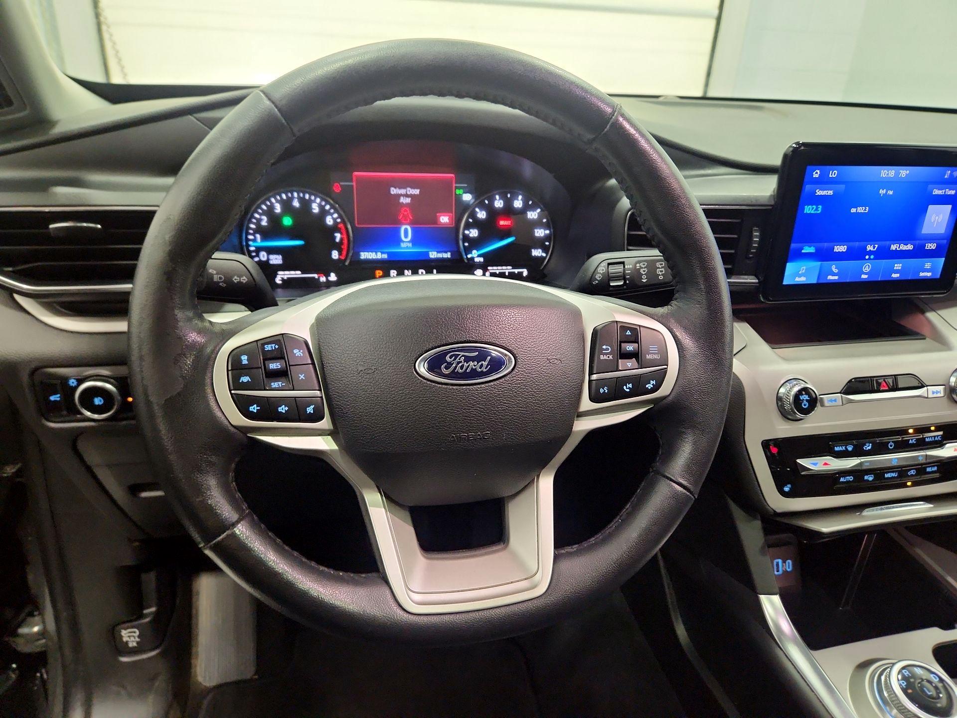 Thumbnail: 2023 Ford Explorer - 10