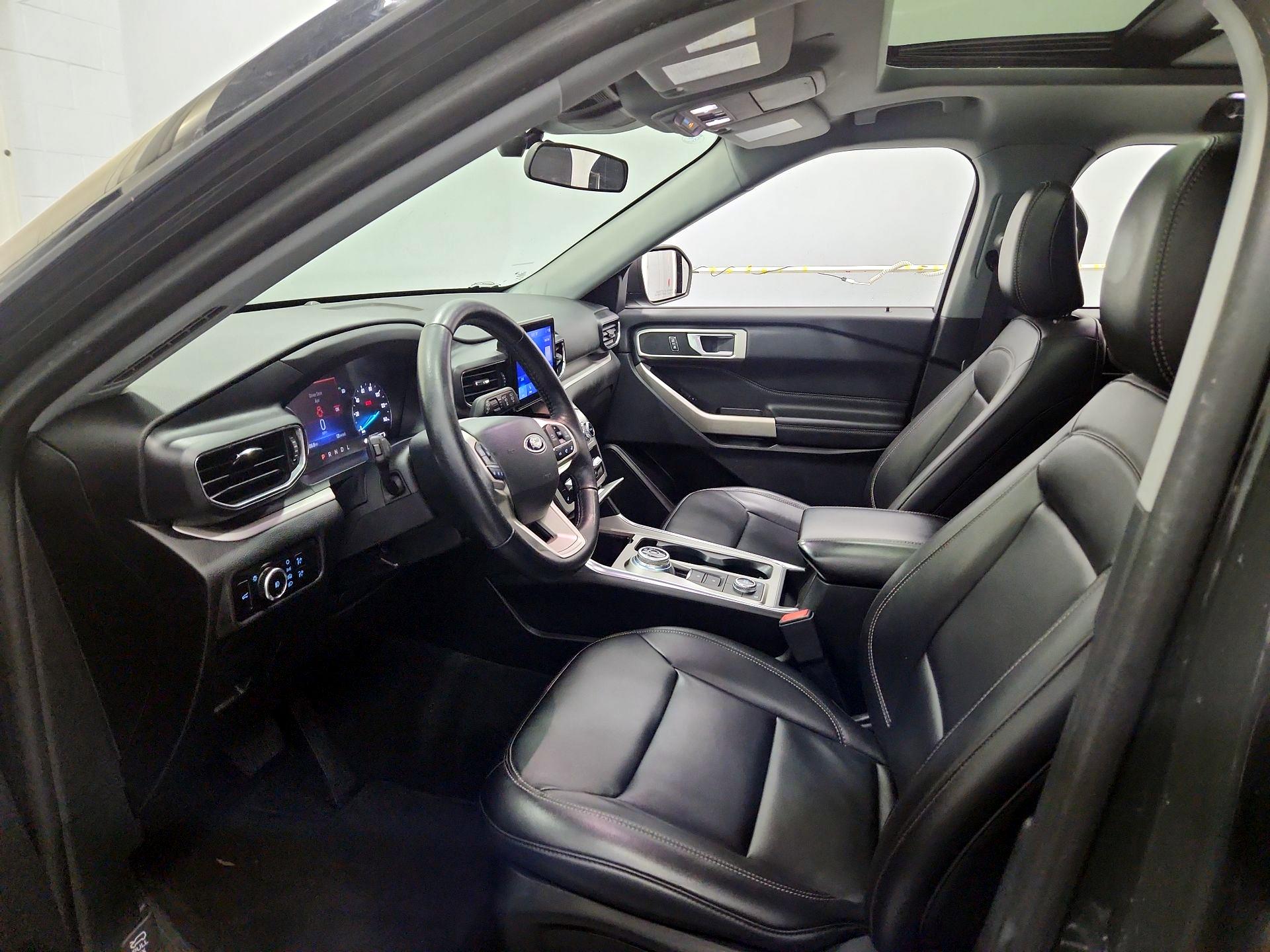 Thumbnail: 2023 Ford Explorer - 11