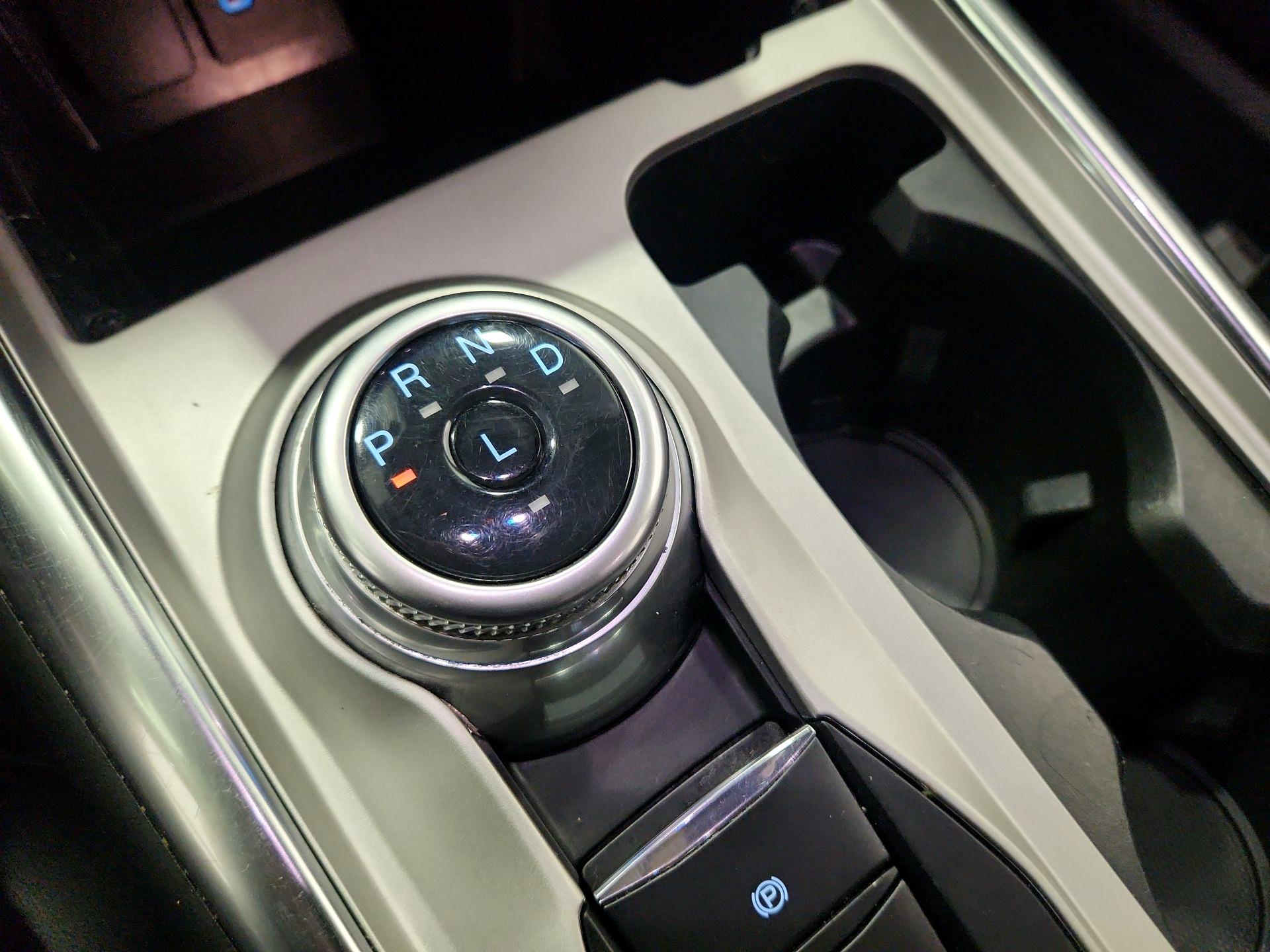 Thumbnail: 2023 Ford Explorer - 18