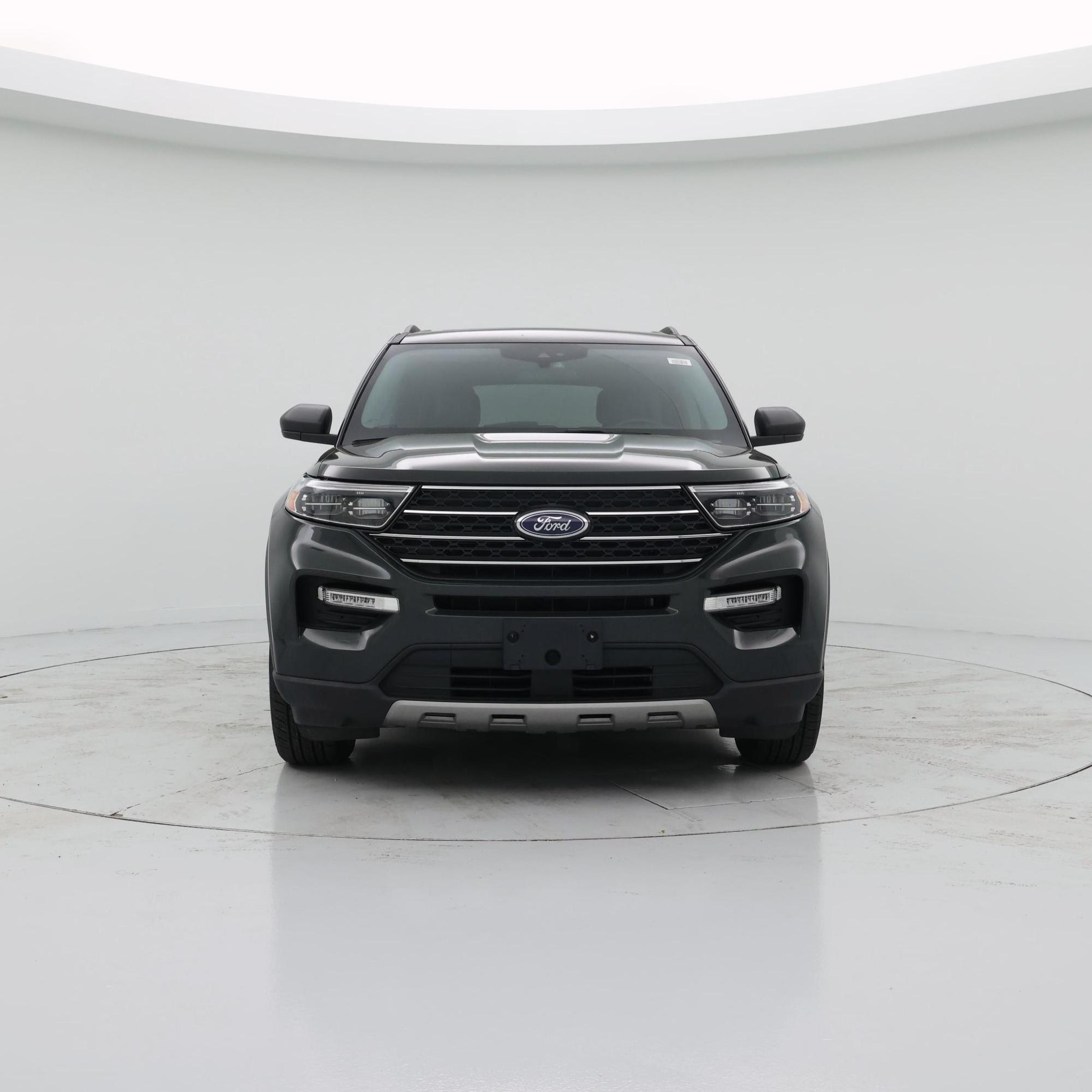 Thumbnail: 2023 Ford Explorer - 5