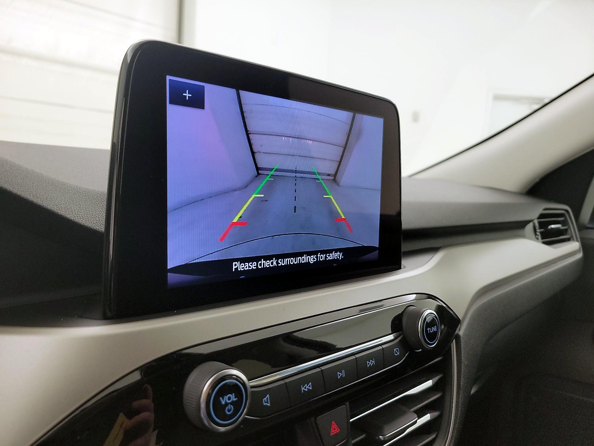 Thumbnail: 2021 Ford Escape - 12